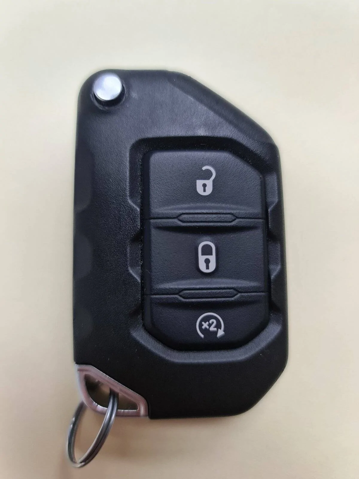 Jeep Wrangler JL Keyfob now 30% smaller! 20210709_165705