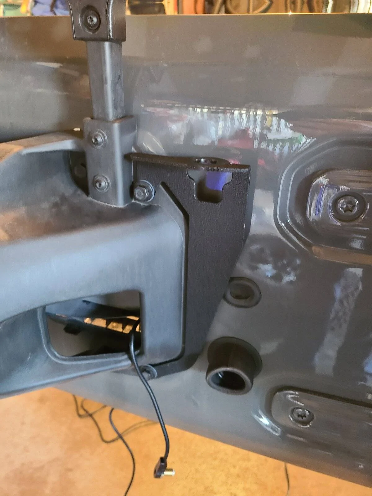 Jeep Wrangler JL Flag holder? 20210130_151523