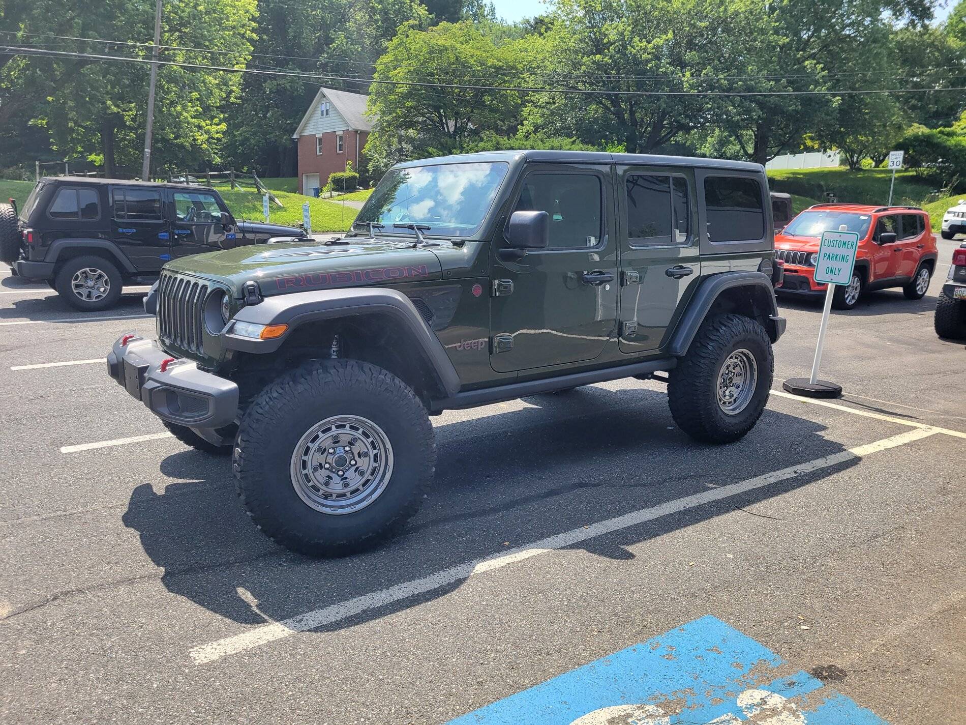 Jeep Wrangler JL Just installed Warn Epic Jackhammer with 37s 20210709_112656