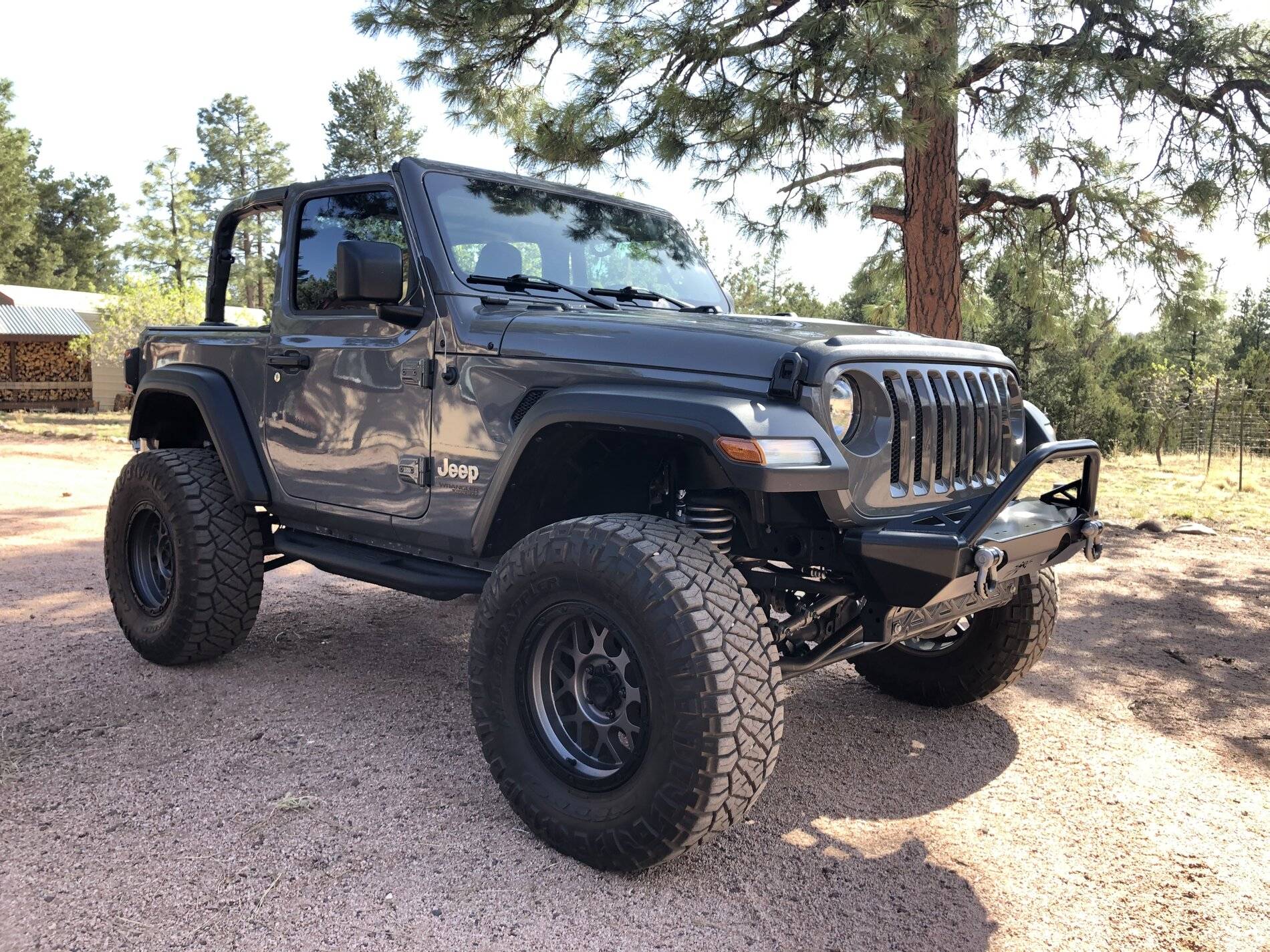 Jeep Wrangler JL 2 Door Love 6F621866-100E-4555-866B-149E3D5F0DED