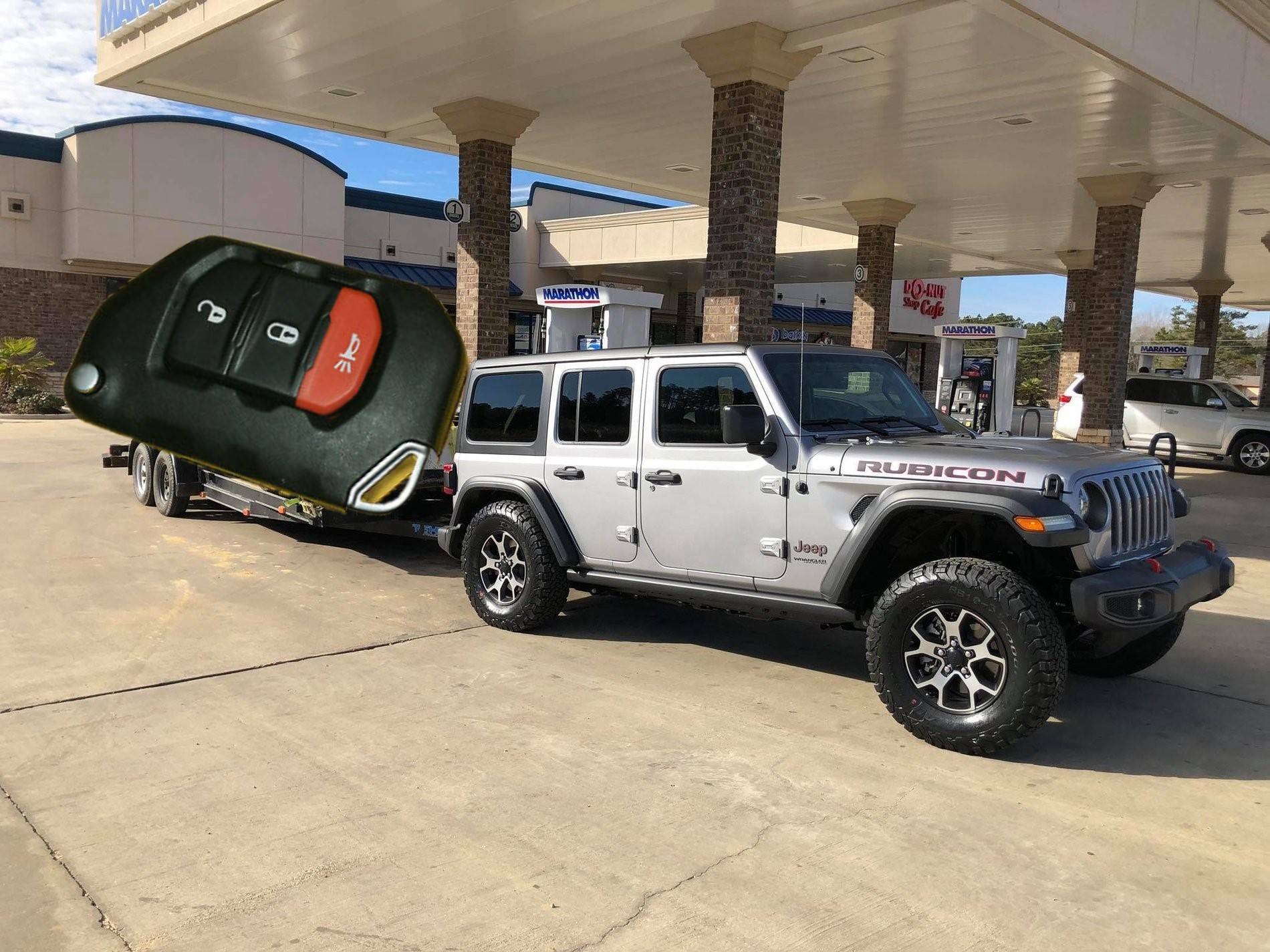 Jeep Wrangler JL Keyfob now 30% smaller! wranglertowin