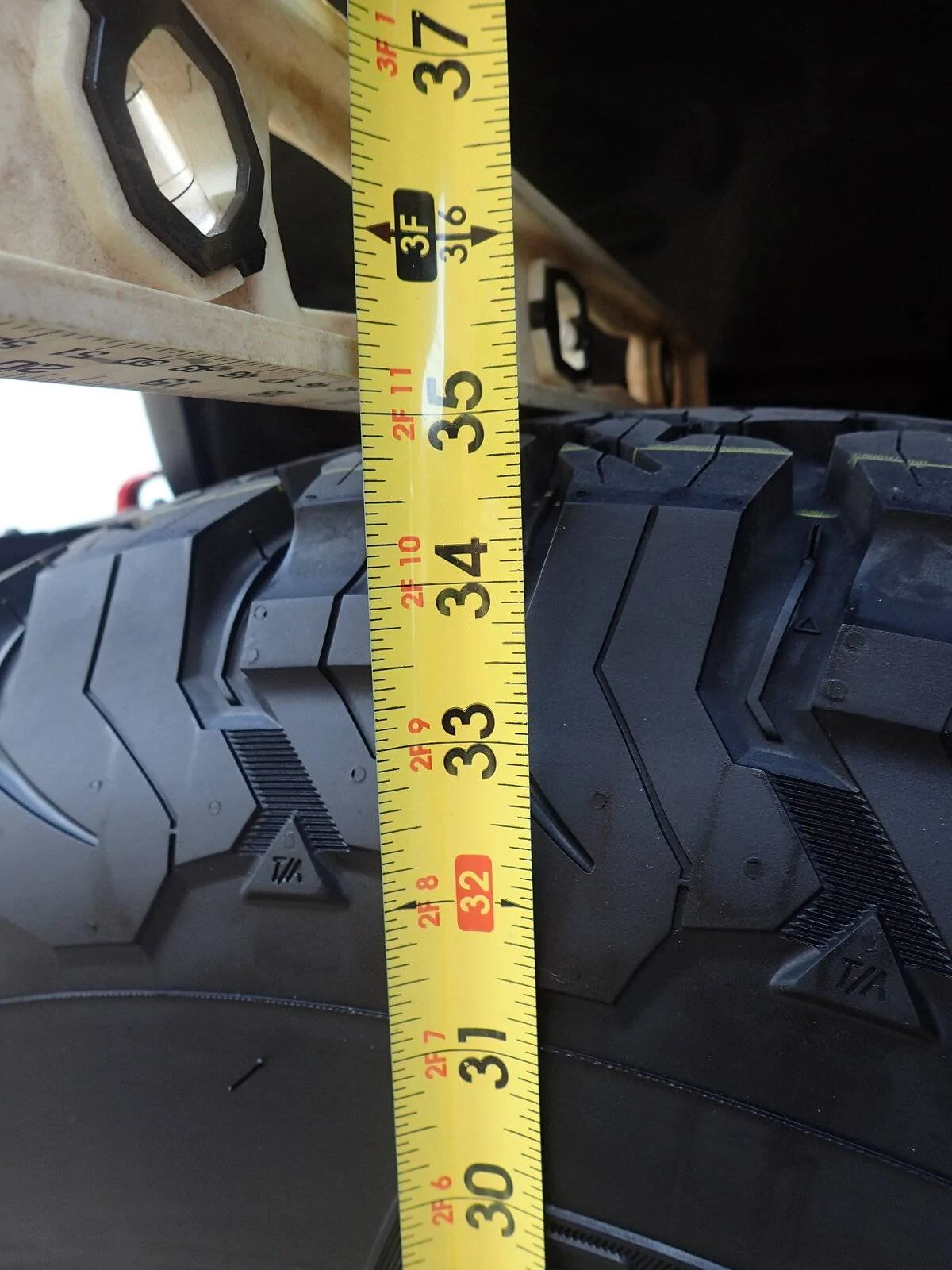 Jeep Wrangler JL New Raptor Load Range C 37s? P7100009