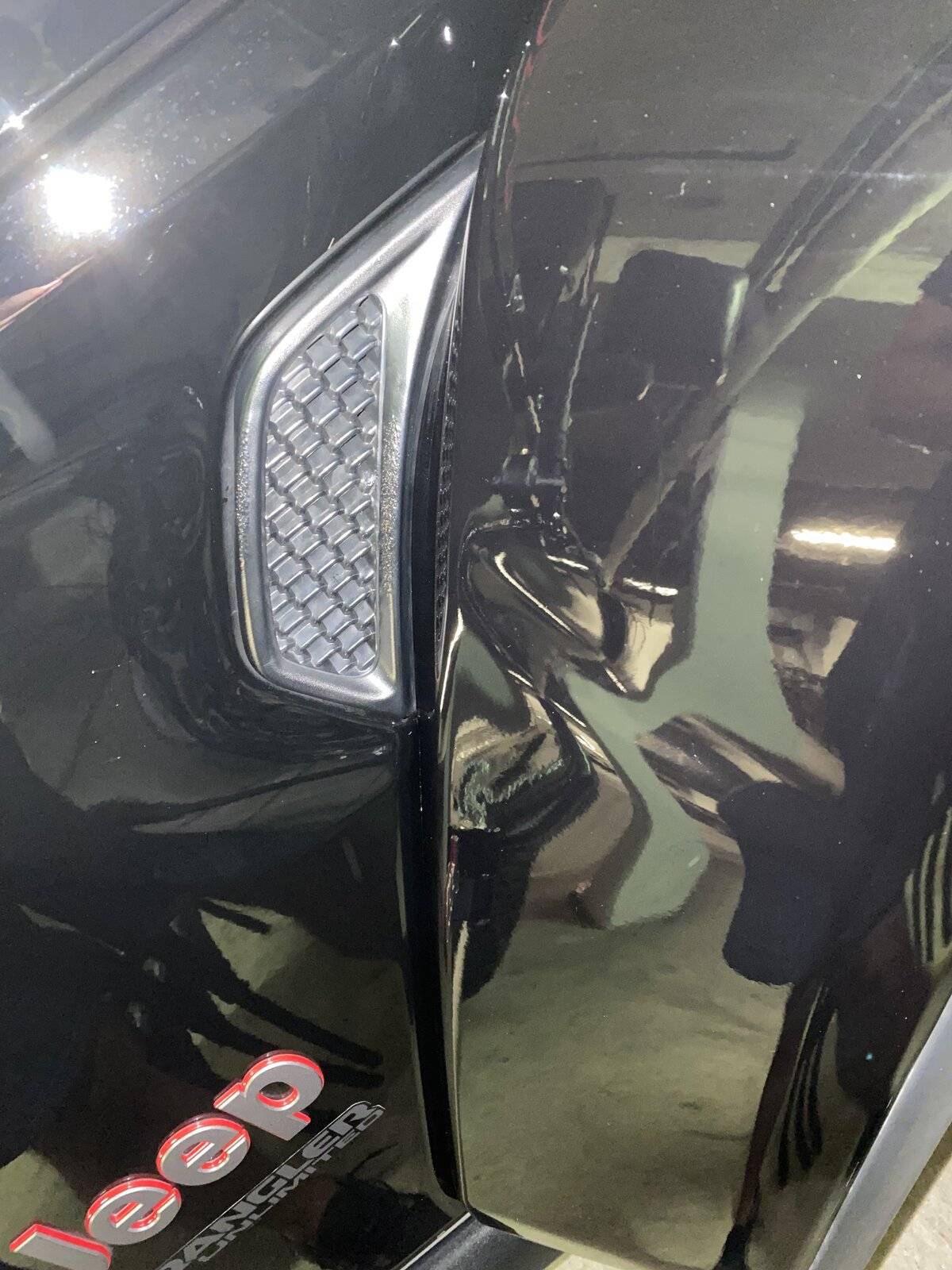 Jeep Wrangler JL Did under hood temps cause this? 959B6875-824D-455C-8B9C-F5E70C8D5959