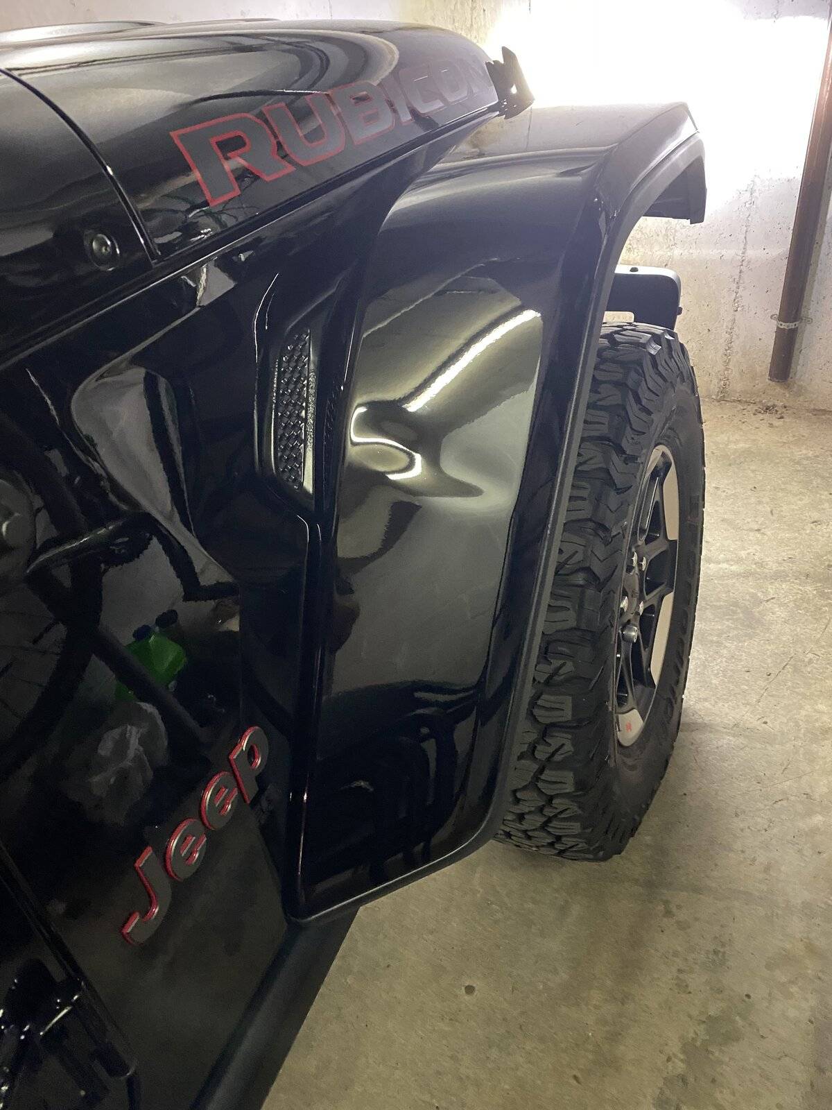 Jeep Wrangler JL Did under hood temps cause this? 0B10CE81-3D06-47C0-9176-6D78B9756EEB