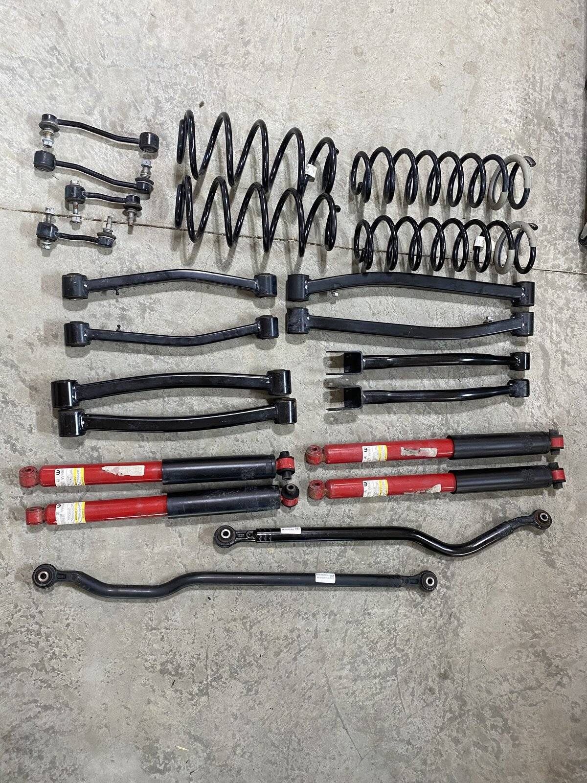 Jeep Wrangler JL Factory JLUR Suspension DB2F1514-6B6C-4F9D-9261-FDEDEBCE9BDB