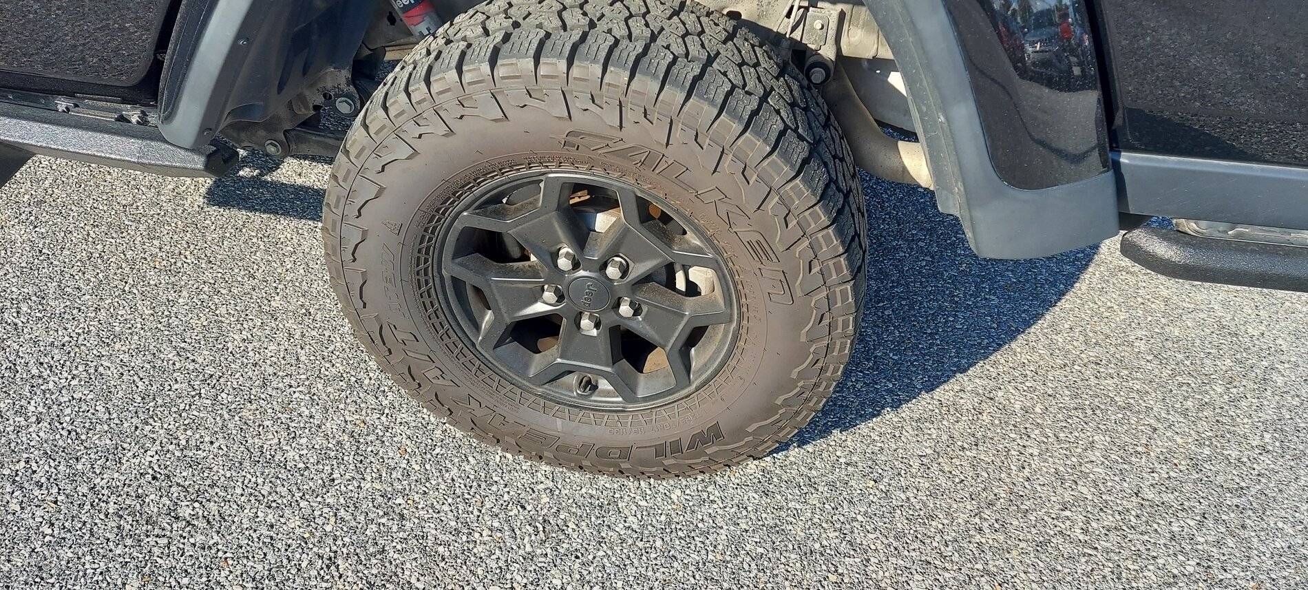 Jeep Wrangler JL Rubicon Gladiator Takeoffs 4 Tires only 20210701_081413