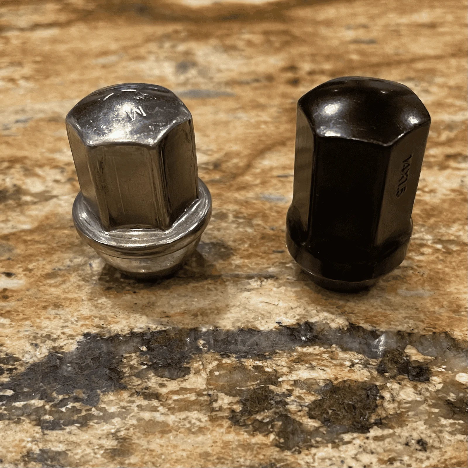 Jeep Wrangler JL Suggestions for Black lug nuts tempImageuqsA72