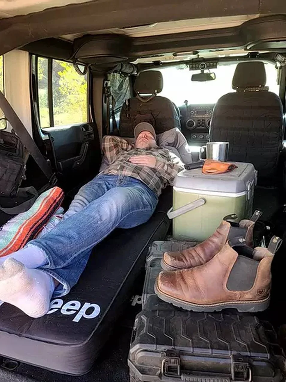New deepsleep Solo Mat, Jeep JKU/JLU 4 Door Air Mattress | Jeep