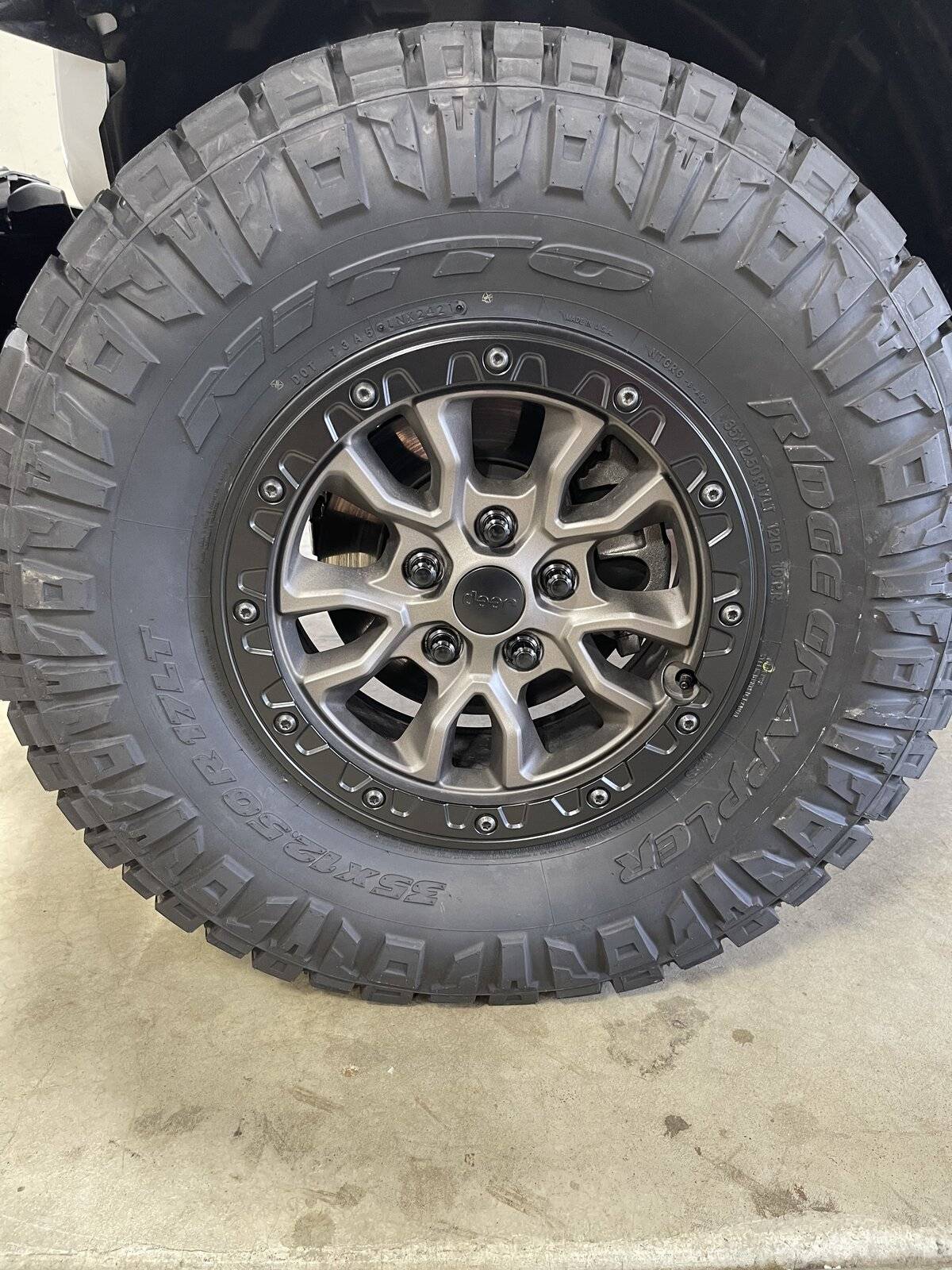 Jeep Wrangler JL Suggestions for Black lug nuts 9AD0181C-D743-443C-AB17-C50E636910DD