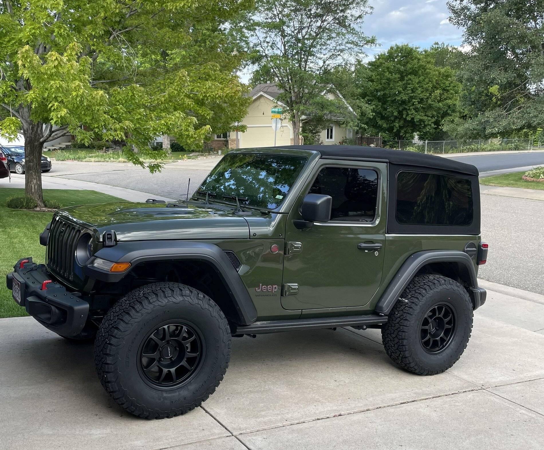 Jeep Wrangler JL Which color to get Clean Jeep 35s