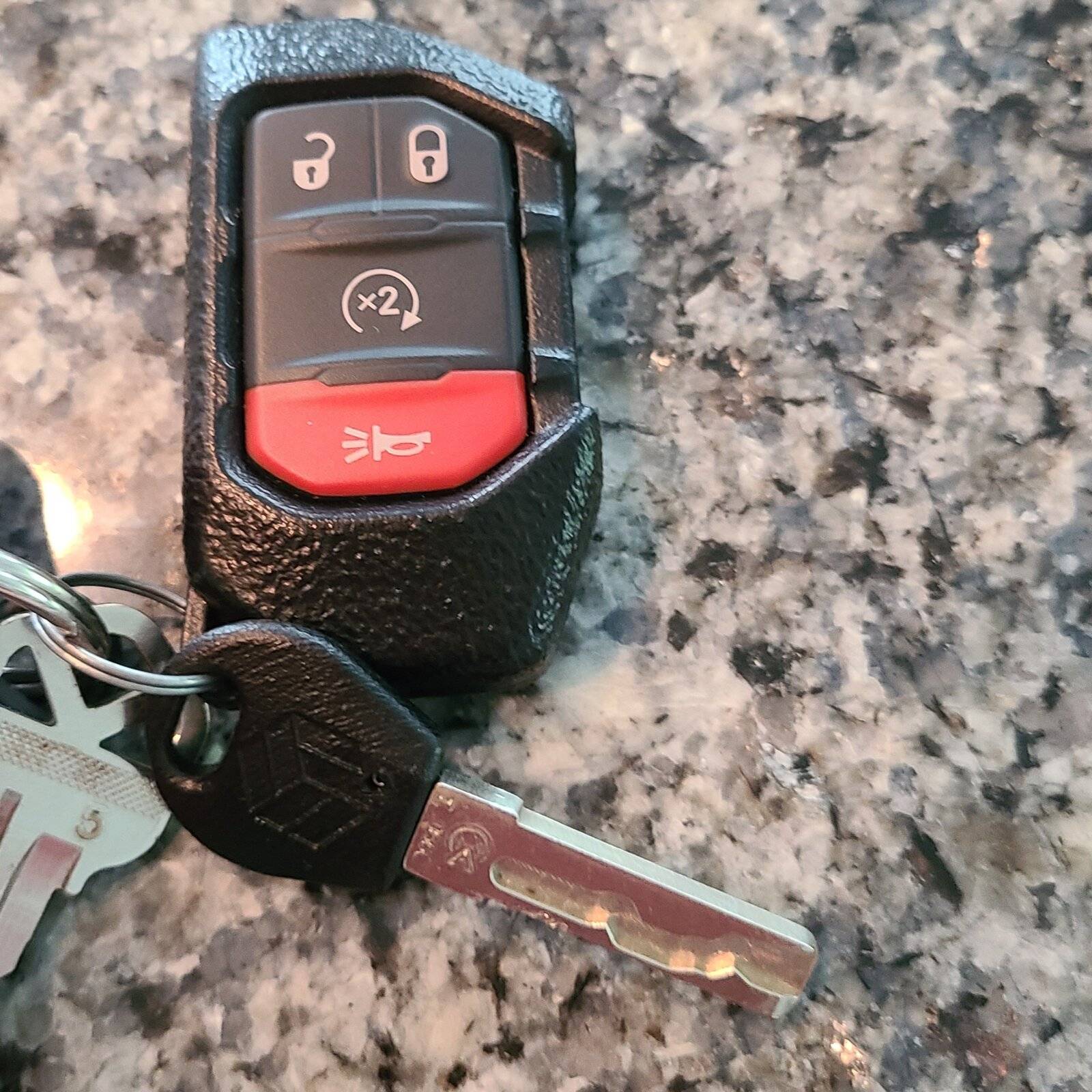 Jeep Wrangler JL Keyfob now 30% smaller! 20210727_093218
