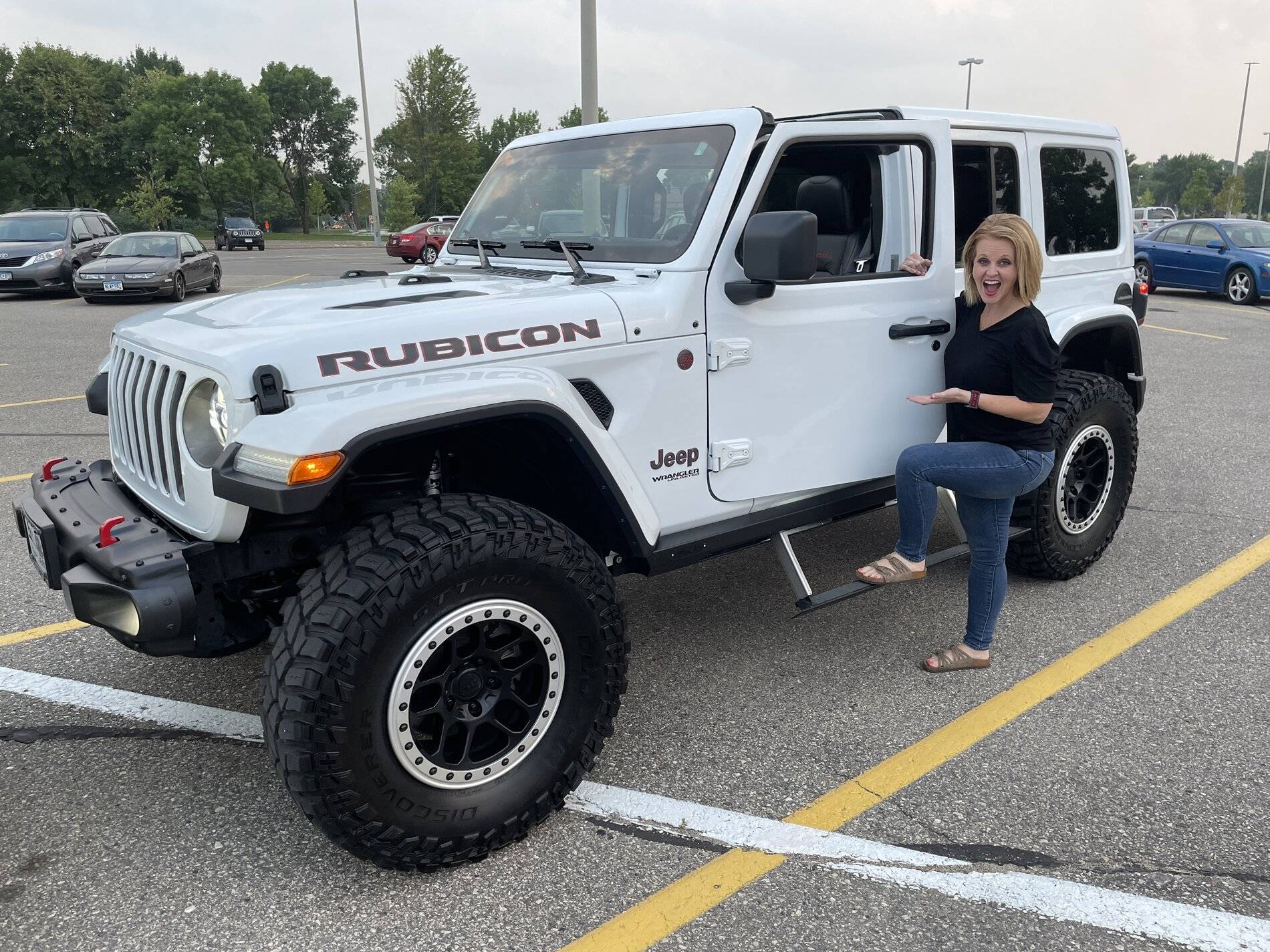 Jeep Wrangler JL Introductions & Welcome Thread 👋 26512C50-D0EE-42EB-8D3B-1CA2B7C52AF3