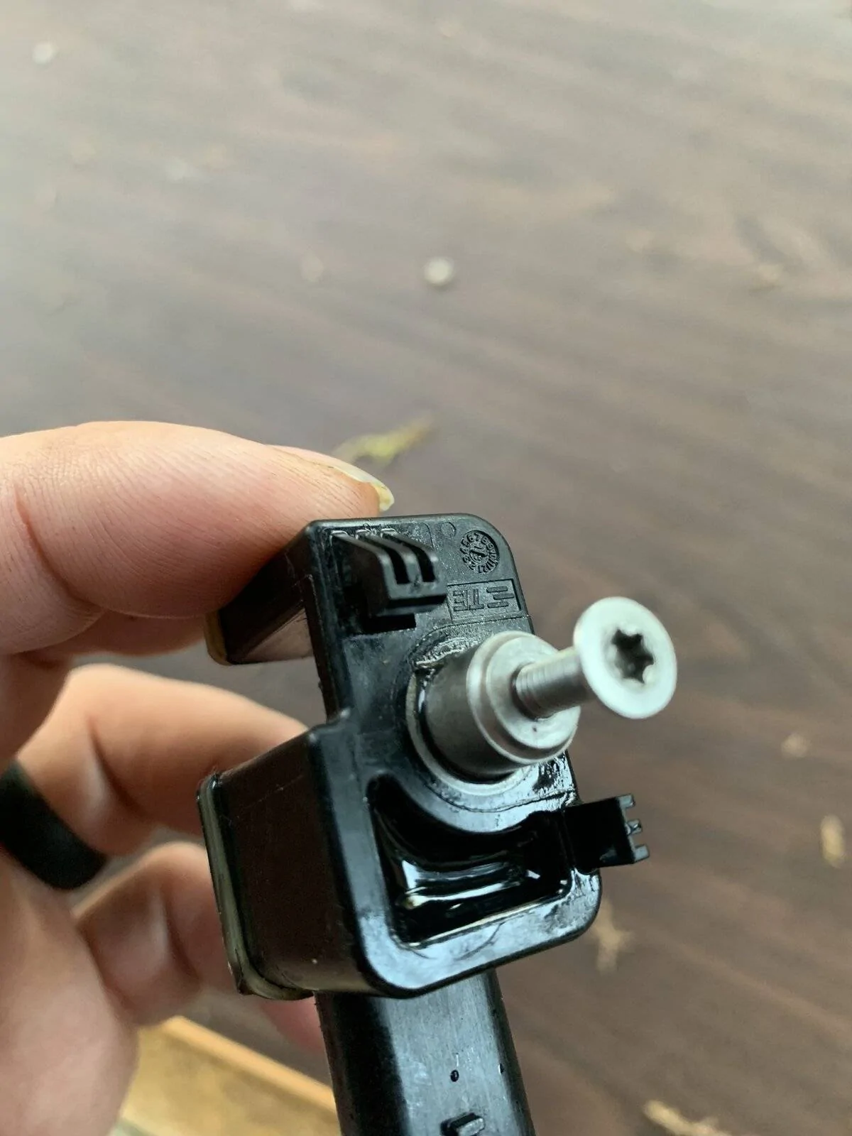 Jeep Wrangler JL Locker Position Sensor Potting - DANA 44 7693CFB1-673C-4D5D-82CD-A121309384E3