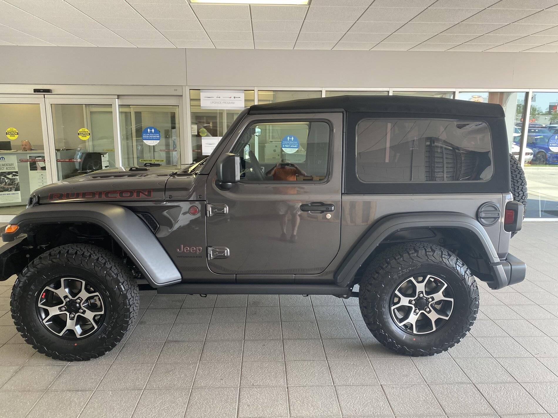 Jeep Wrangler JL 2021 rubicon 2dr F688BD21-7626-4535-9AC9-76F60E6943DA