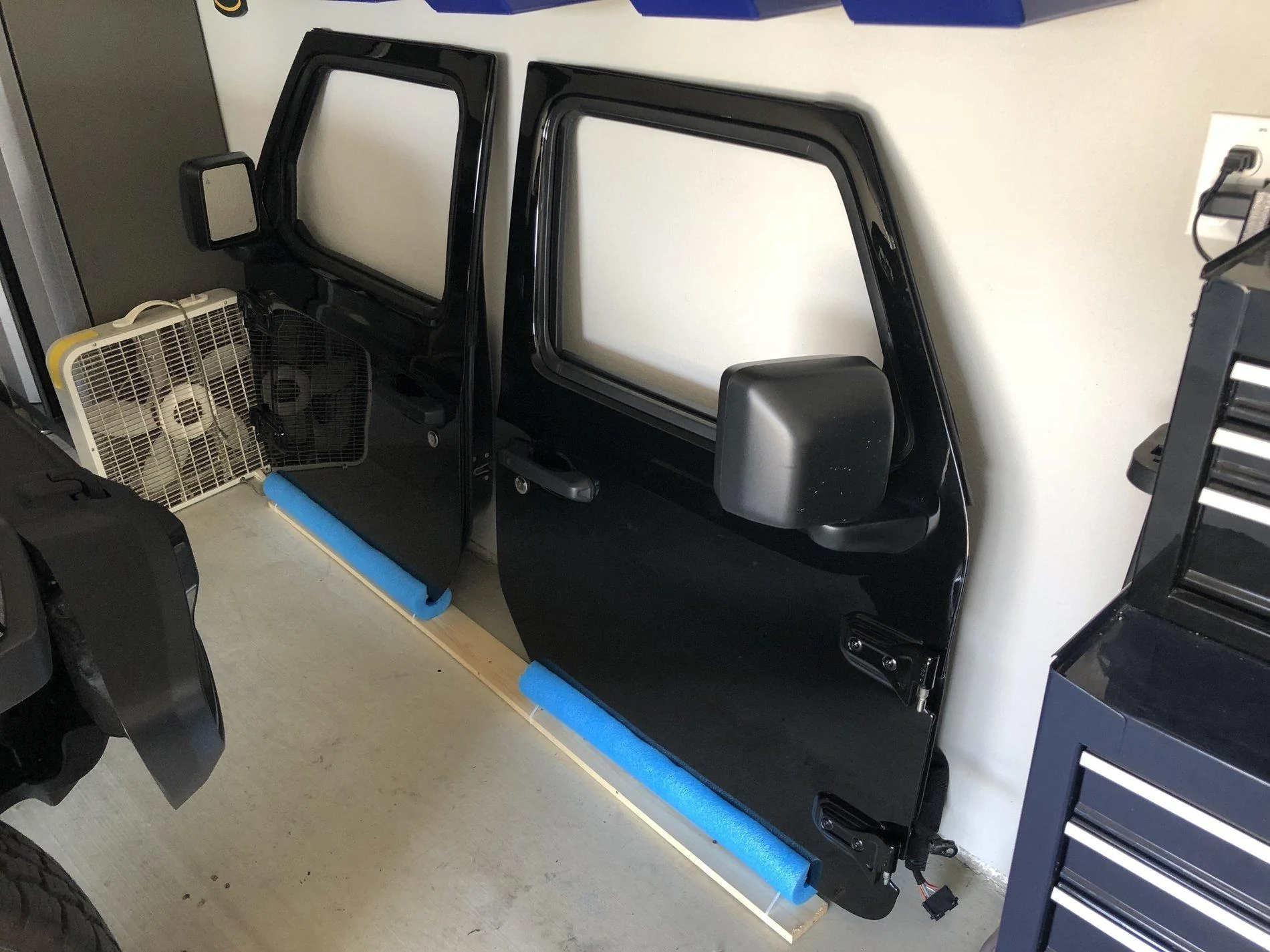 Jeep Wrangler JL JL Door Hanger ideas P83xvF4+QCCcKQ%xyAosjA