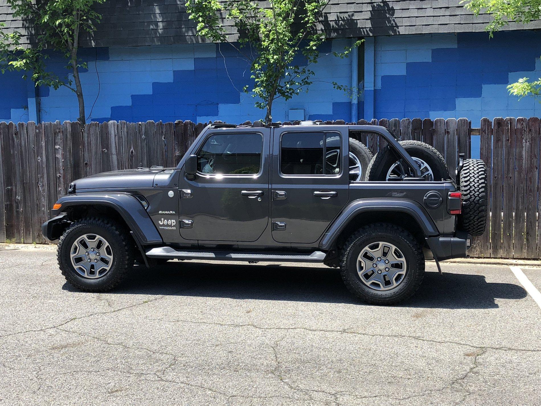 Jeep Wrangler JL Switching out 18" Wheels for 17's...any issues. 2C9A5DAD-59CC-4203-863C-D37745924499