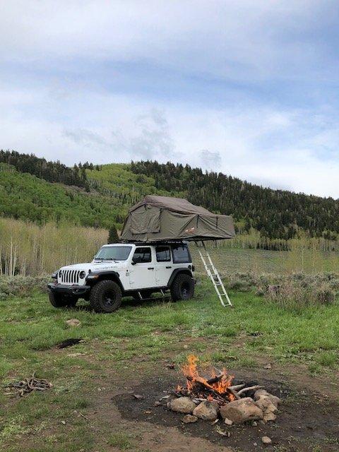 Jeep Wrangler JL Vector Offroad 2018 JLU Bright White Build TENT2