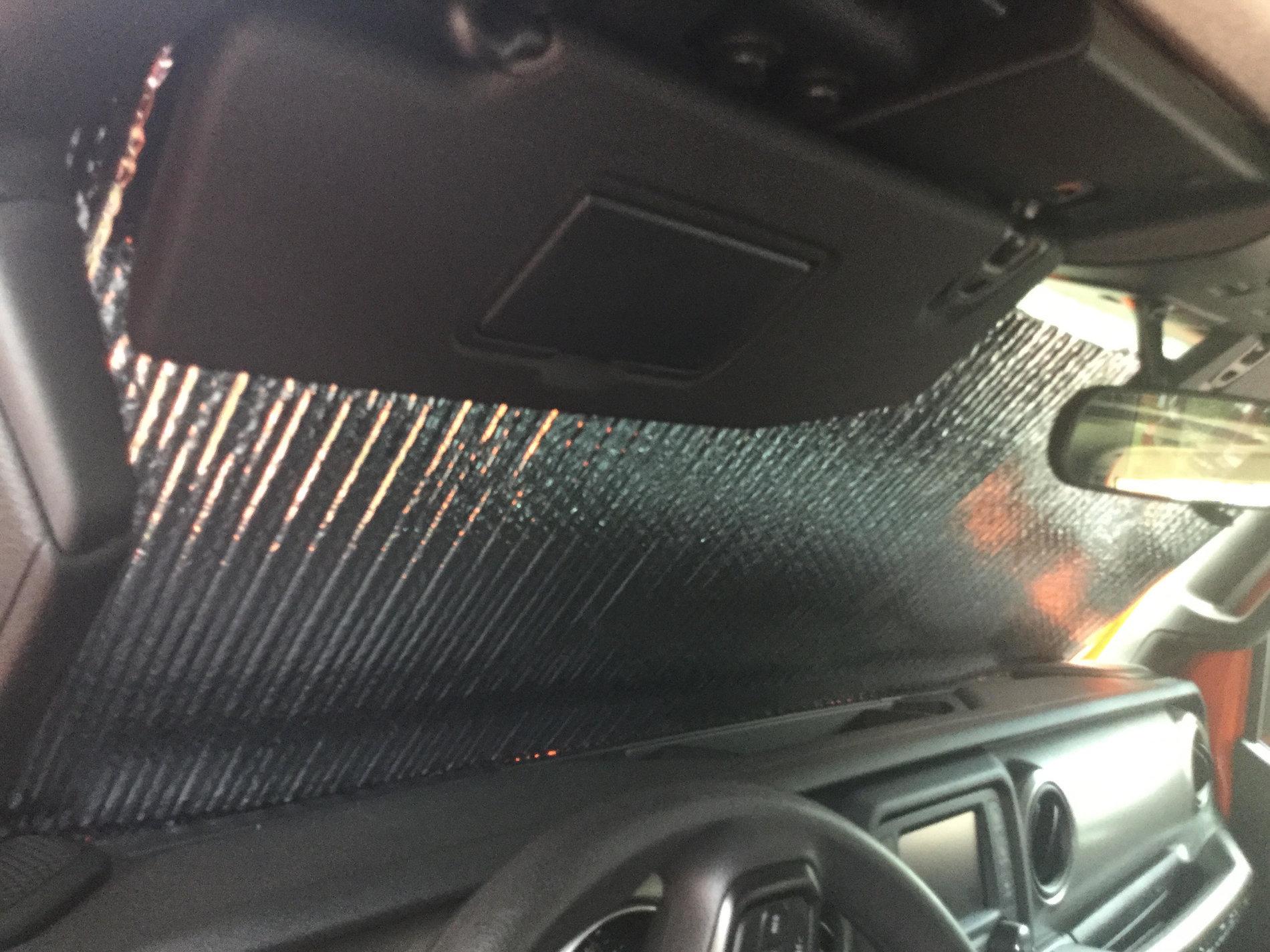 Jeep Wrangler JL JL Windshield Sunshade inside