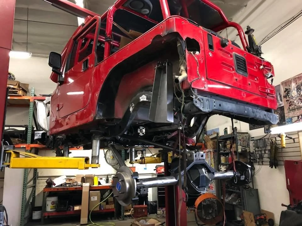 Jeep Wrangler JL In the shop today... 34068999_1897293840303724_8316078221552517120_n_17ac213cb4b46e07cc07e479caca2c7ffe99d331
