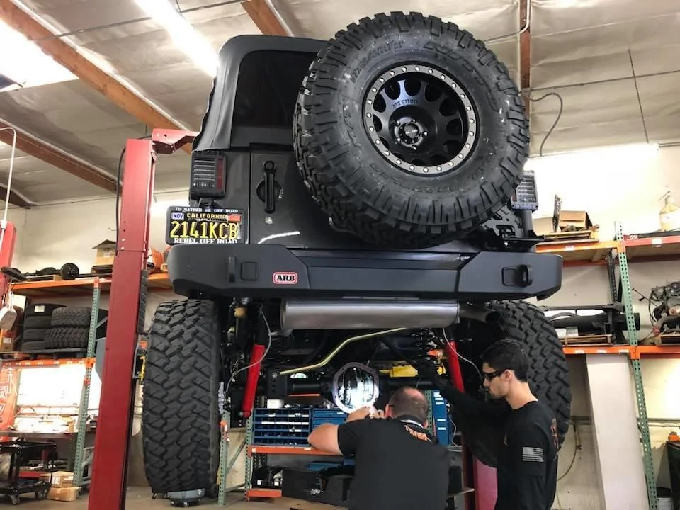 Jeep Wrangler JL In the shop today... 33939725_1897293646970410_7867200353245069312_n_ca66ba9b29fd884c679fc37be088f98c7a2ba851
