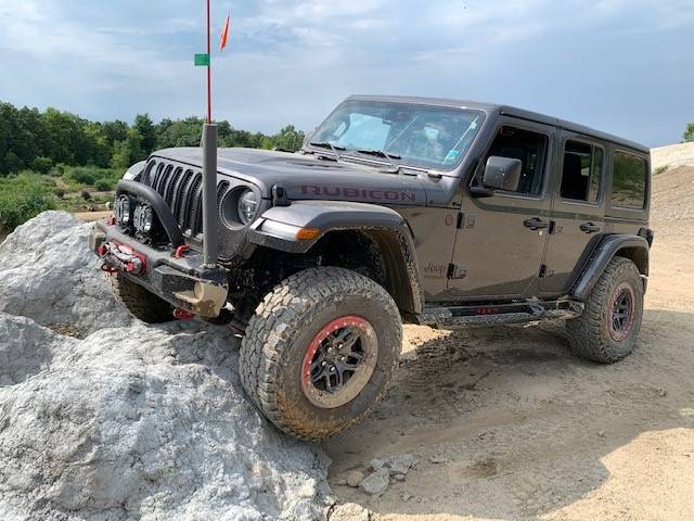 Jeep Wrangler JL Coffee with the Wiborn's Jeep at Holly ORV
