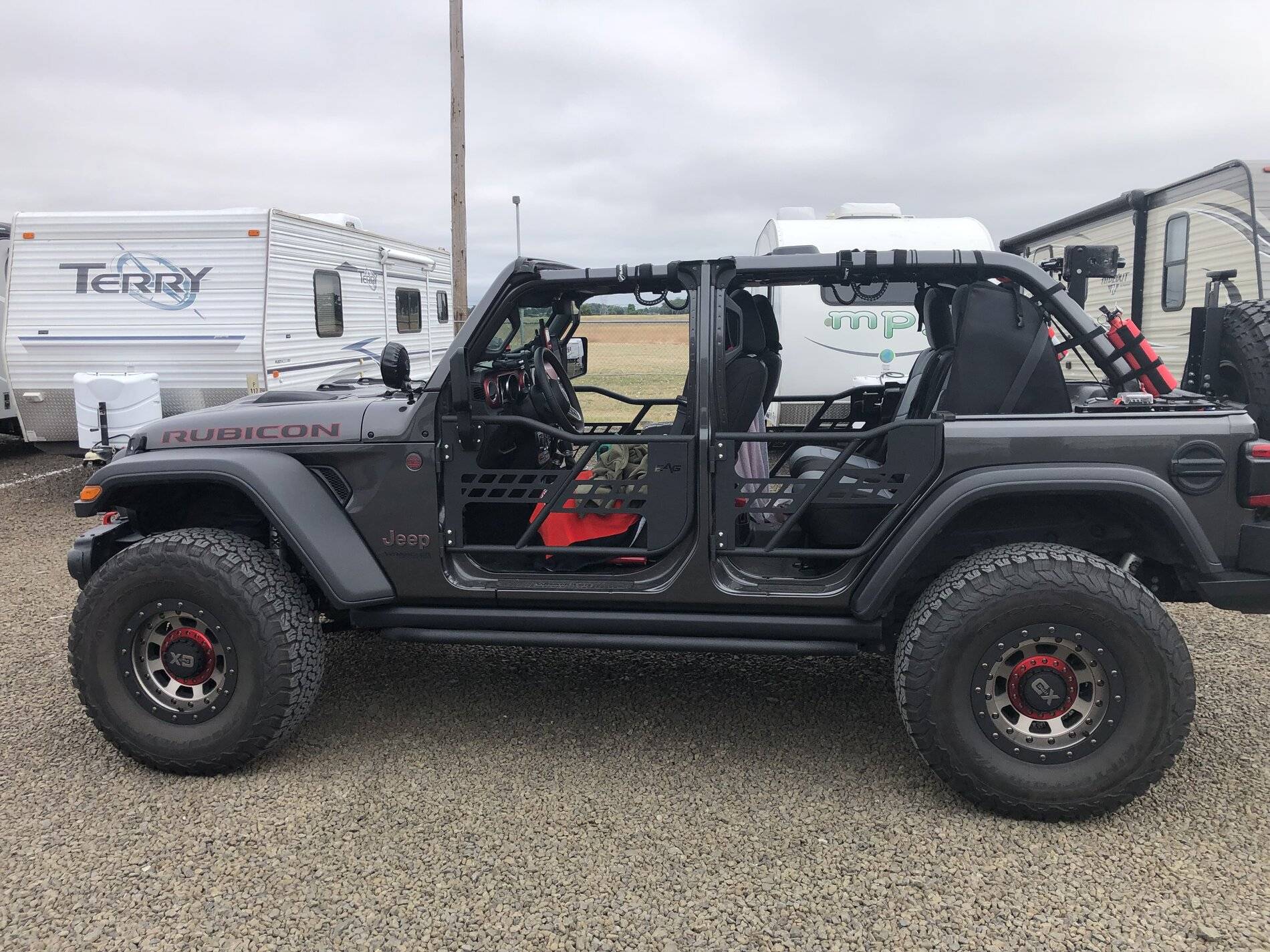 Jeep Wrangler JL New 2 door rubicon needs advice 08B22BB7-B405-436D-A6CD-A16640D0525A