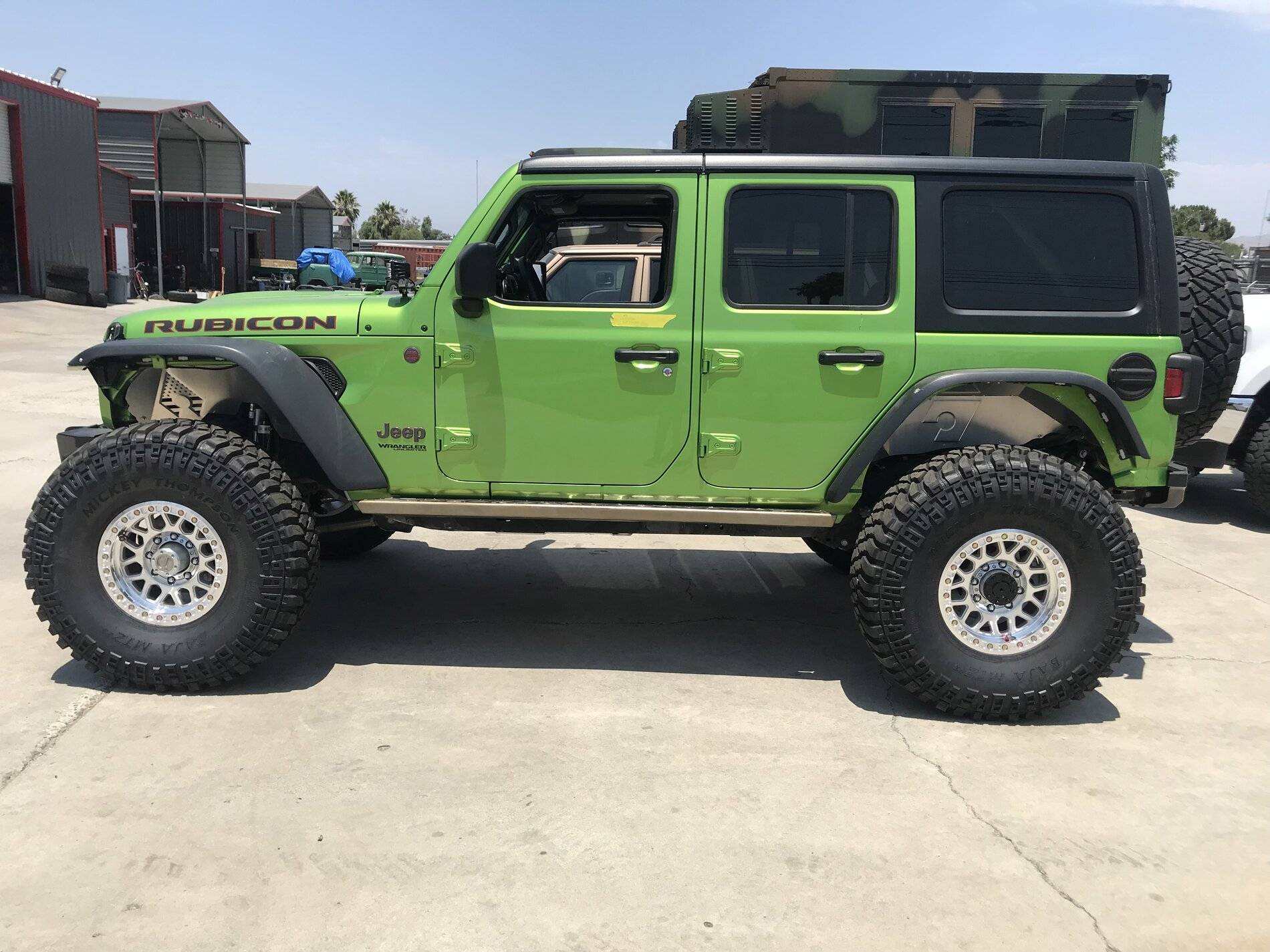 Jeep Wrangler JL 40'S on your JL B5766AB8-8567-4490-8CD4-8B6496AD996E