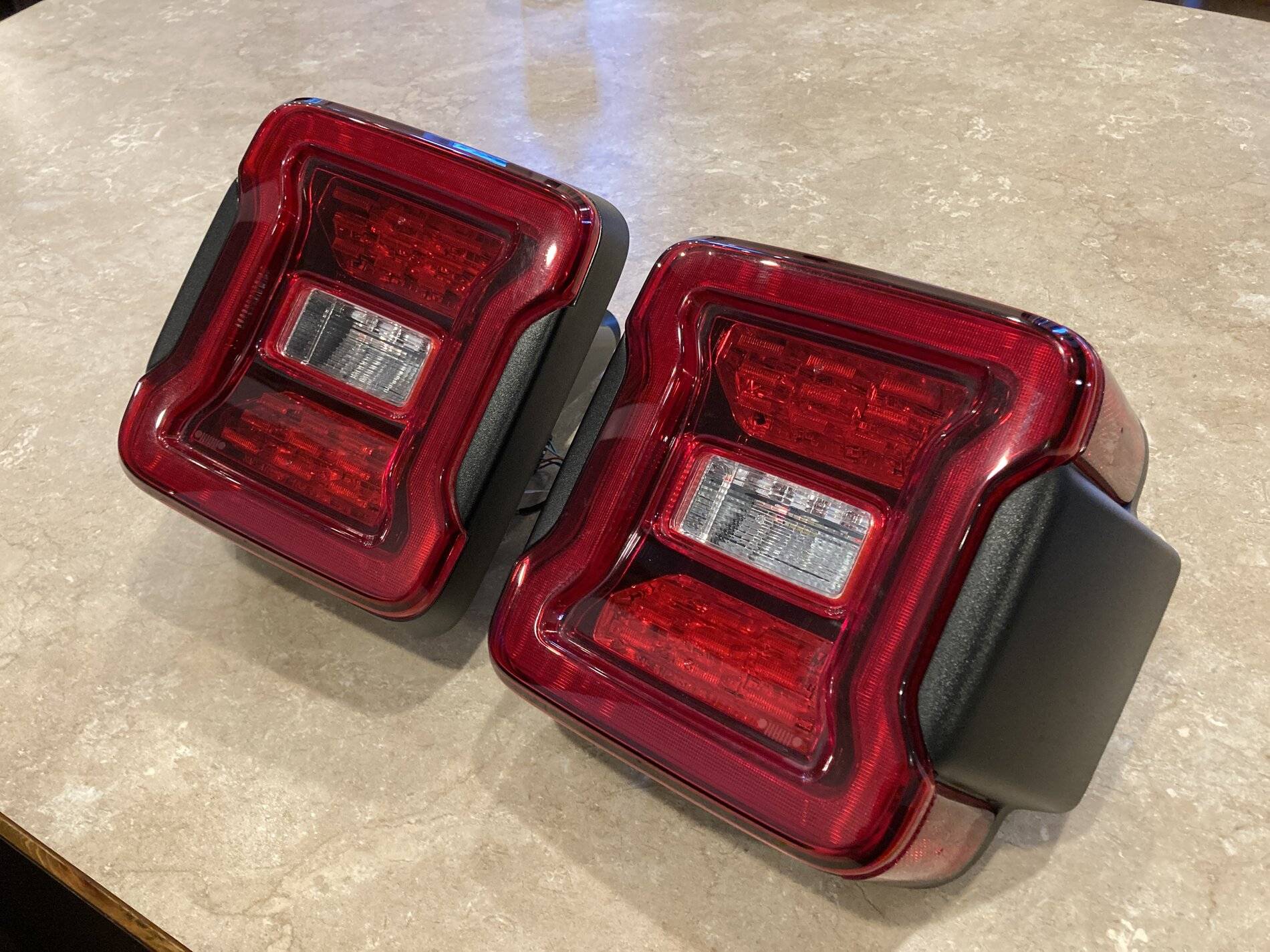 Jeep Wrangler JL OEM JL LED Taillights IMG_1848