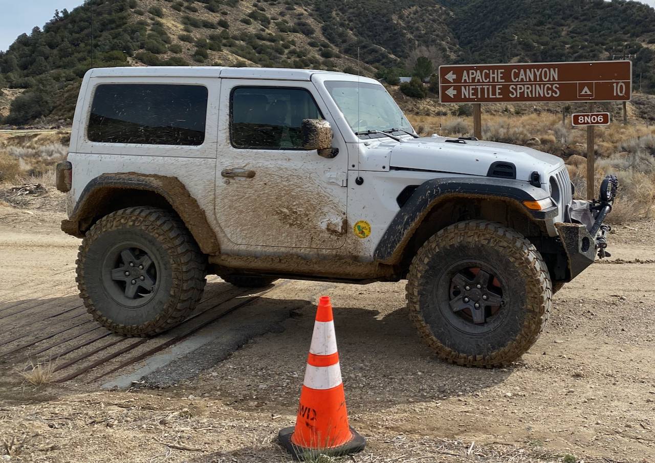 Jeep Wrangler JL Lets see some dirty 2 doors! apache canyon 2