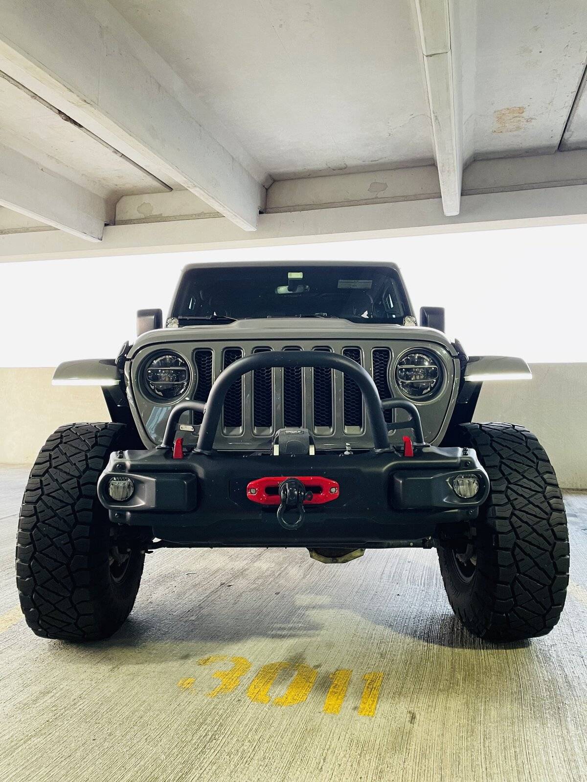 Jeep Wrangler JL WTB Mopar steel front bumper E48C0510-20DD-44DA-8A29-4CE0699D8329