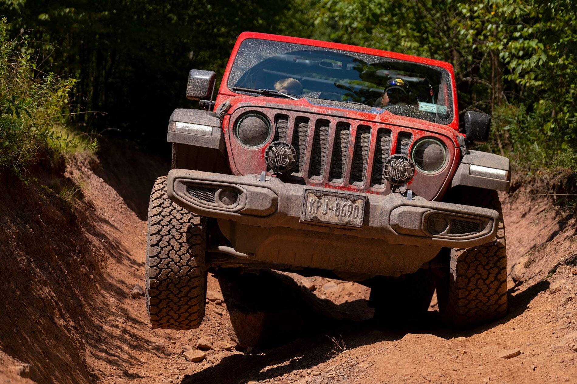 Jeep Wrangler JL 4xe Wheelin' in PA last Sunday!! 235974041_10226320843116427_6312157584366195551_n(1)