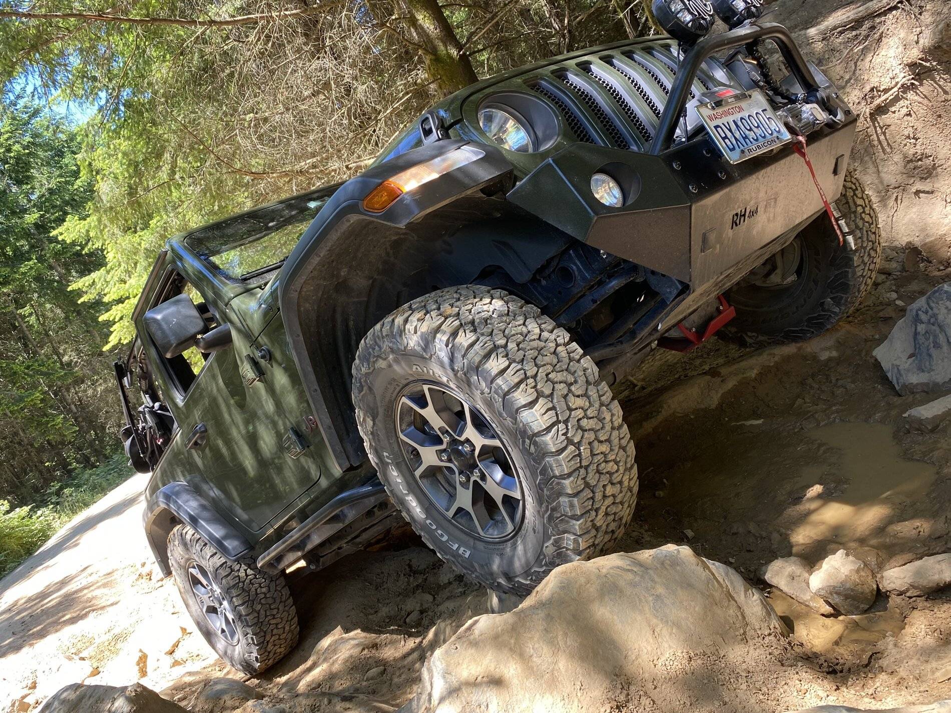 Jeep Wrangler JL Beefy Tires E18B55E6-26AF-4EFF-82F4-99974A650CEA