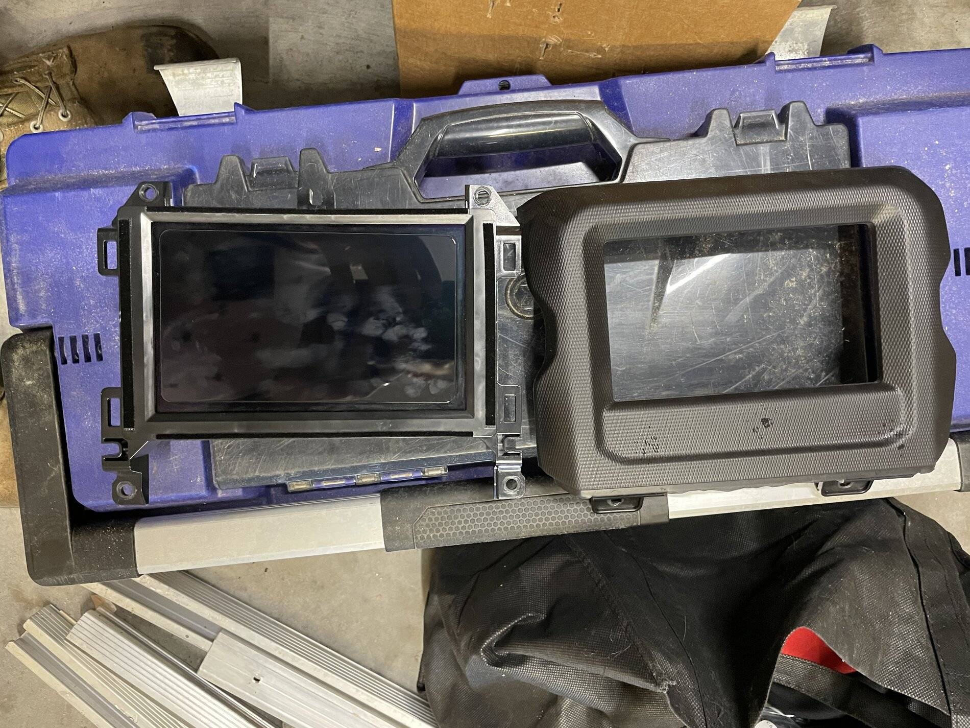 Jeep Wrangler JL 7 incher with PAC amp unit 4147DB52-213A-4573-8B89-99F0C7D6A800