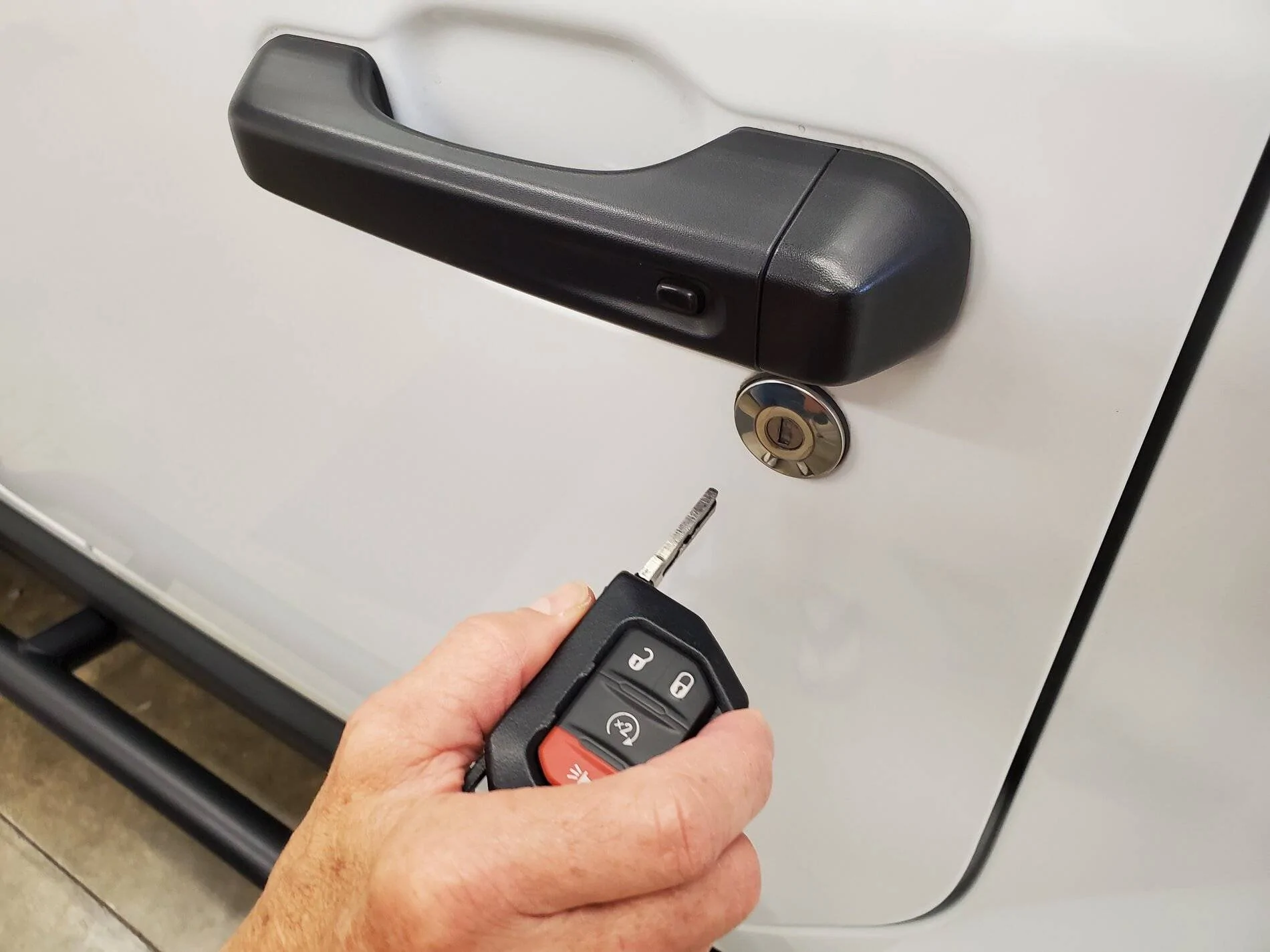 Jeep Wrangler JL Keyfob now 30% smaller! 20210816_103713
