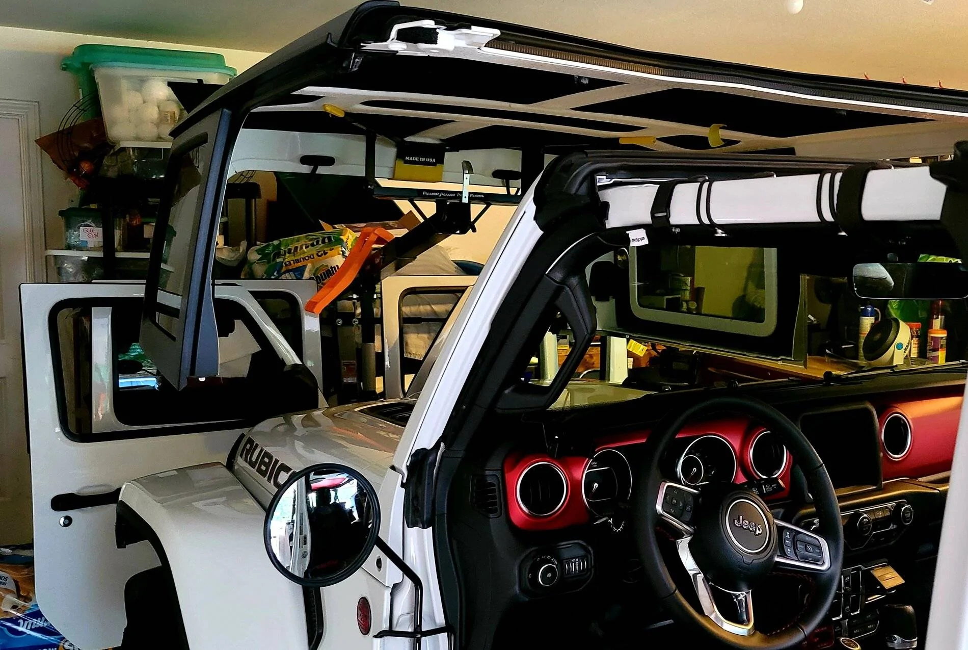 Jeep Wrangler JL Taking the top off by myself 20210816_190615