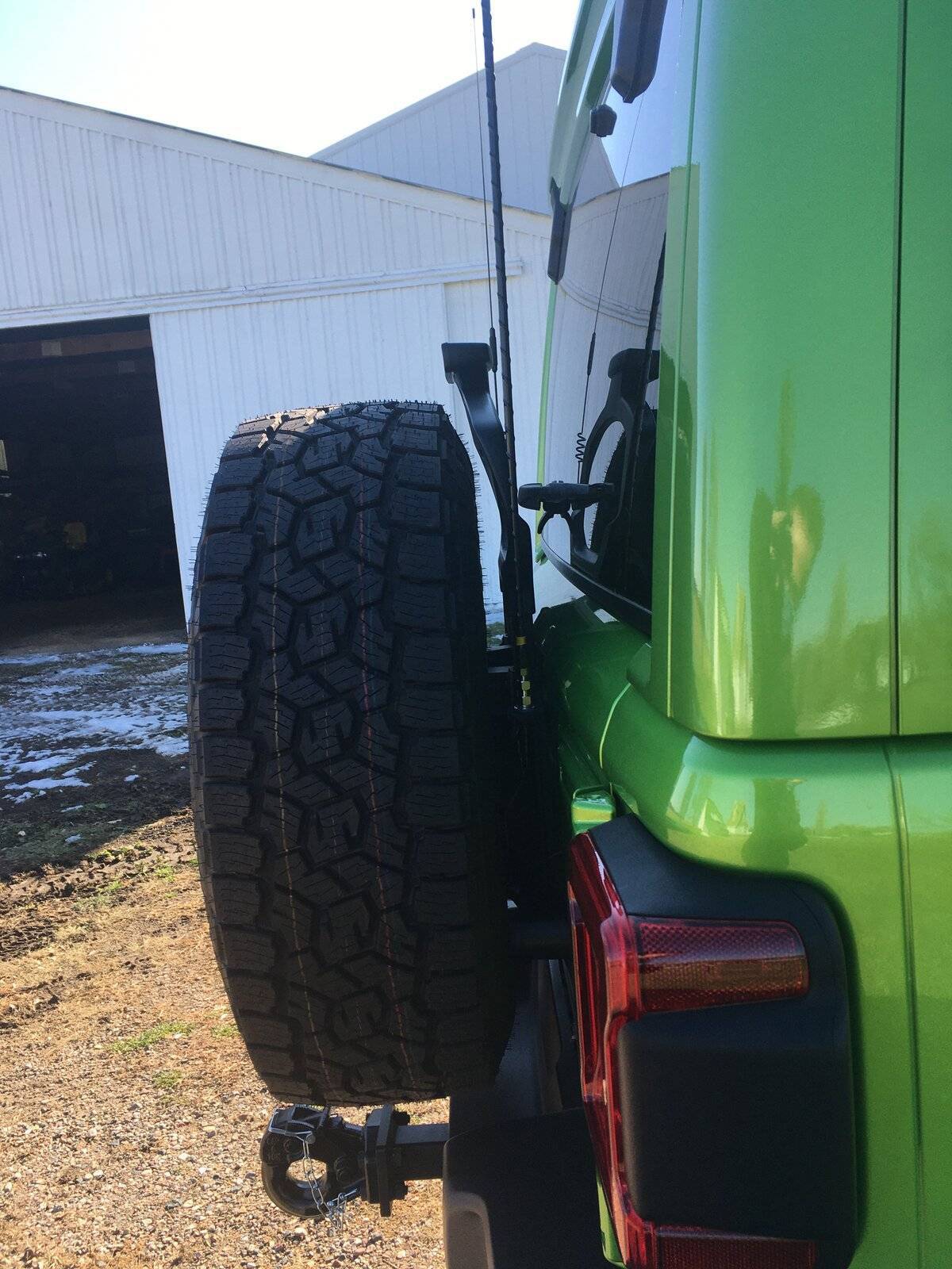 Jeep Wrangler JL GMRS antenna mounting DEC648F6-DAC6-4A6D-B5E6-E80DA0B7C77B