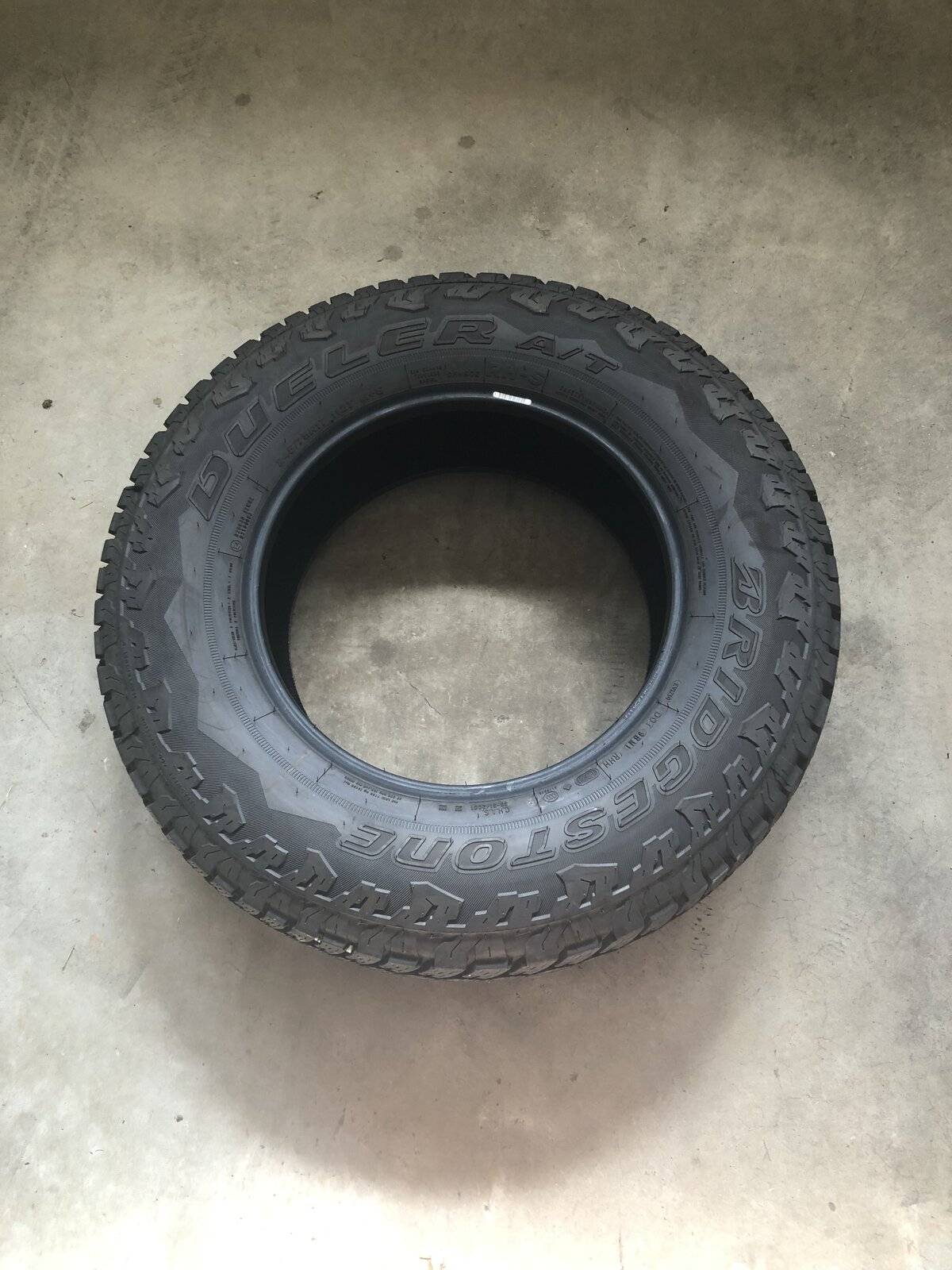 Jeep Wrangler JL Bridgestone Dueler AT Take-offs 453C26EC-A1FB-4671-BF1C-4A9FC41D8921