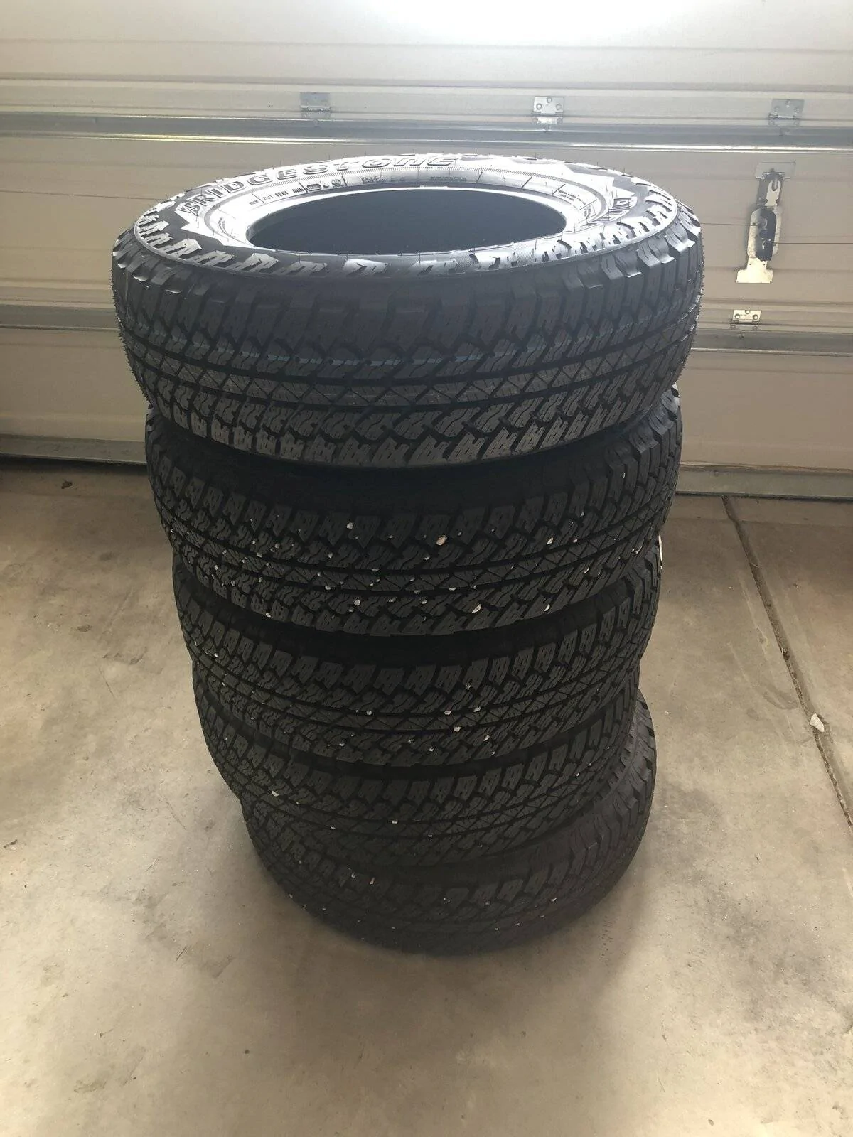 Jeep Wrangler JL Bridgestone Dueler AT Take-offs A2782EE0-997B-481F-998D-C126D1C03470