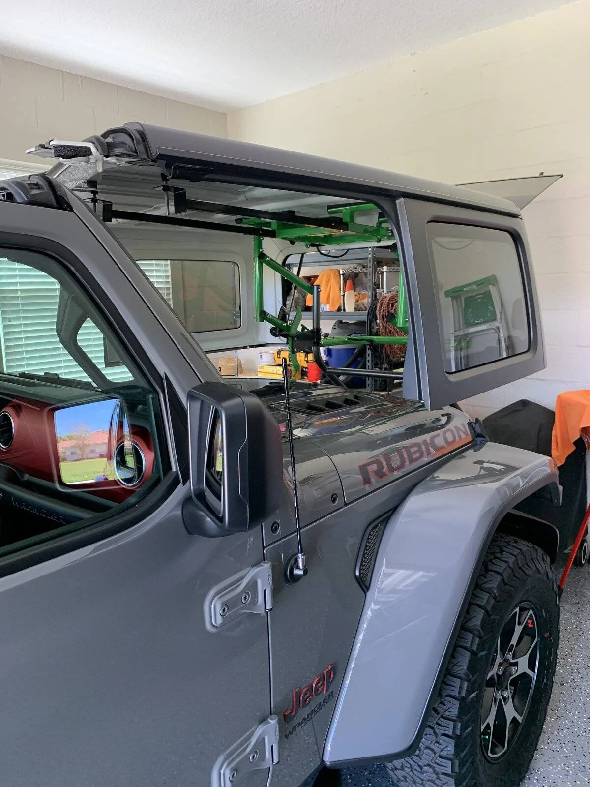 Jeep Wrangler JL Taking the top off by myself 115F40BF-38C0-419F-BF4C-374D6B2A87A6