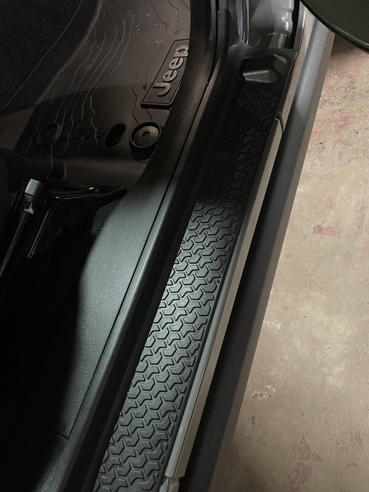 Jeep Wrangler JL Best Door Sill Guards? 2BFDD4BE-F5AD-42F8-AD2F-8CD402104CB6