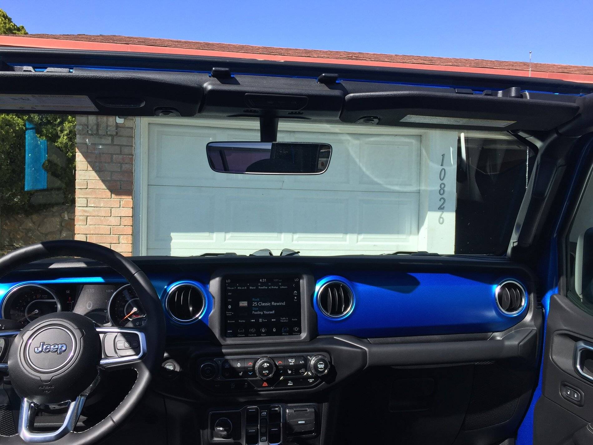 Jeep Wrangler JL Hydro Blue dash panels 398FAF2B-A379-4A0C-8618-685085197FC2
