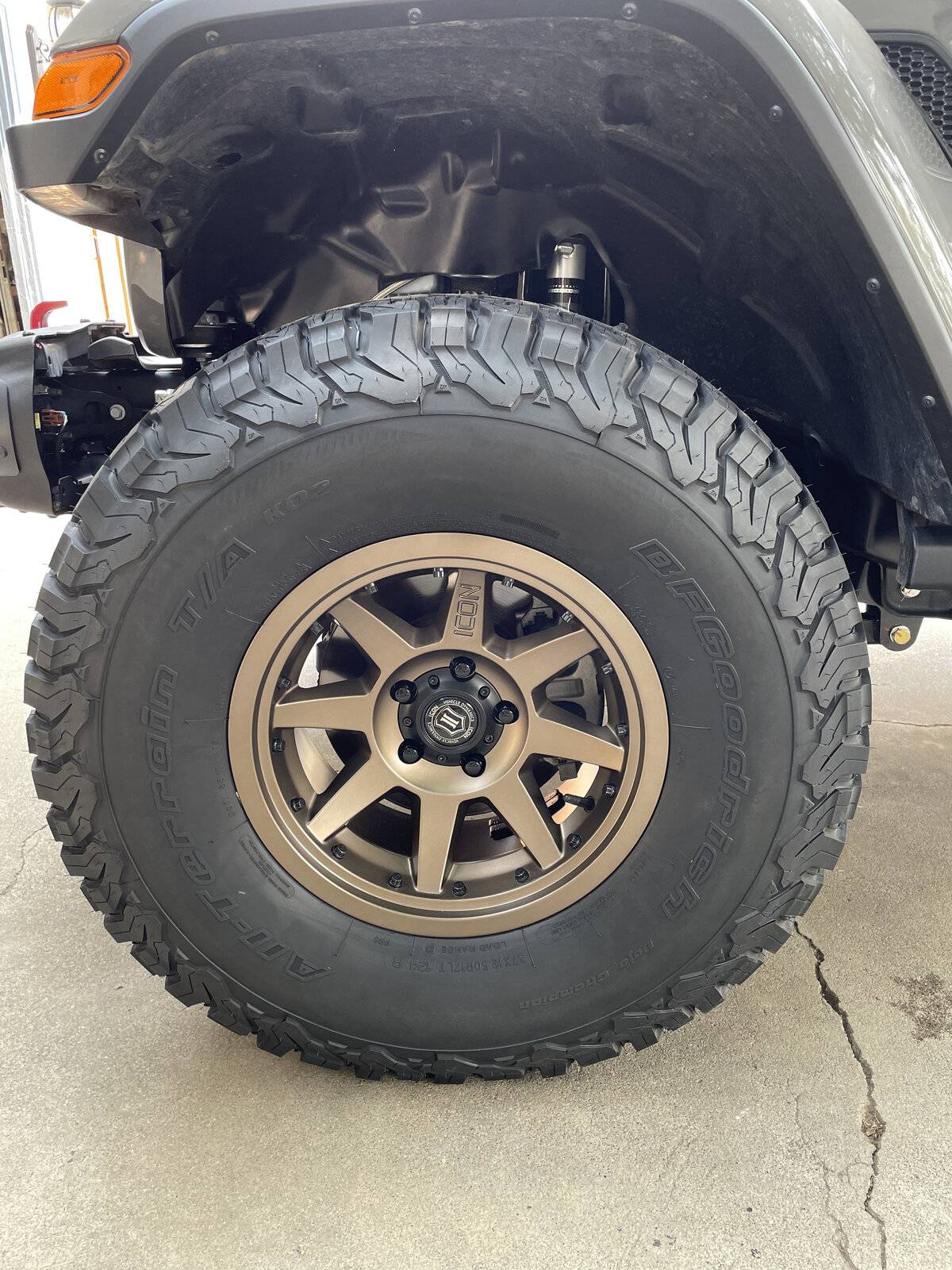 Jeep Wrangler JL 2021 Firecracker Red 4xe Rubicon 353B1EB3-866C-4452-A85F-B834F3C12C7D