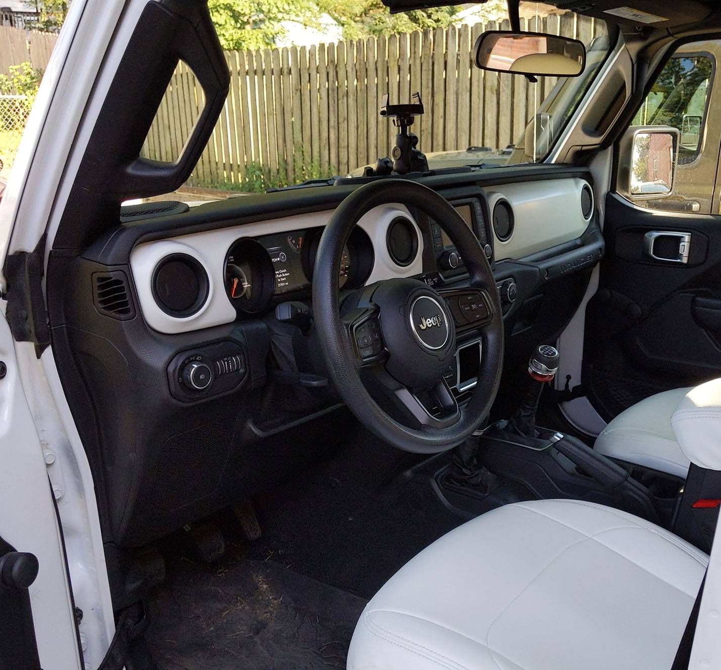 Jeep Wrangler JL Show off your DIY painted dash jl white dash