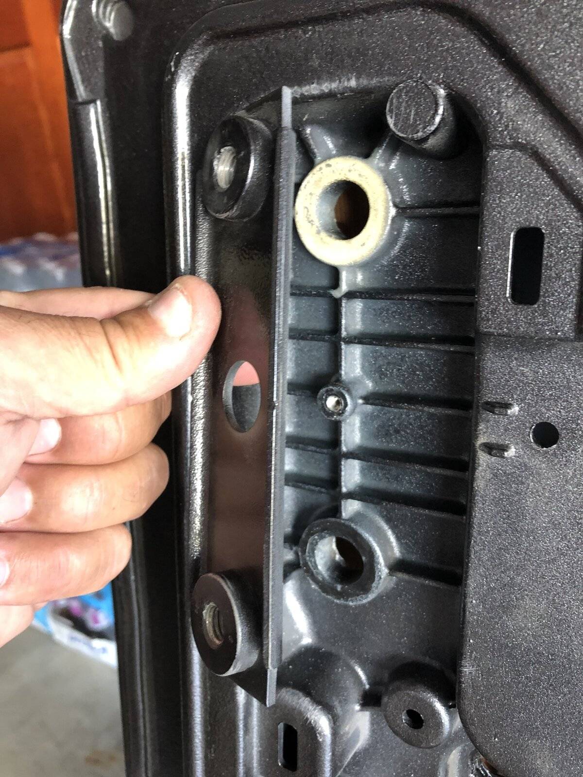 Jeep Wrangler JL Bubbles in Paint at Door Hinges 782FA6F0-0EB6-4A77-8653-6BA315E490AD