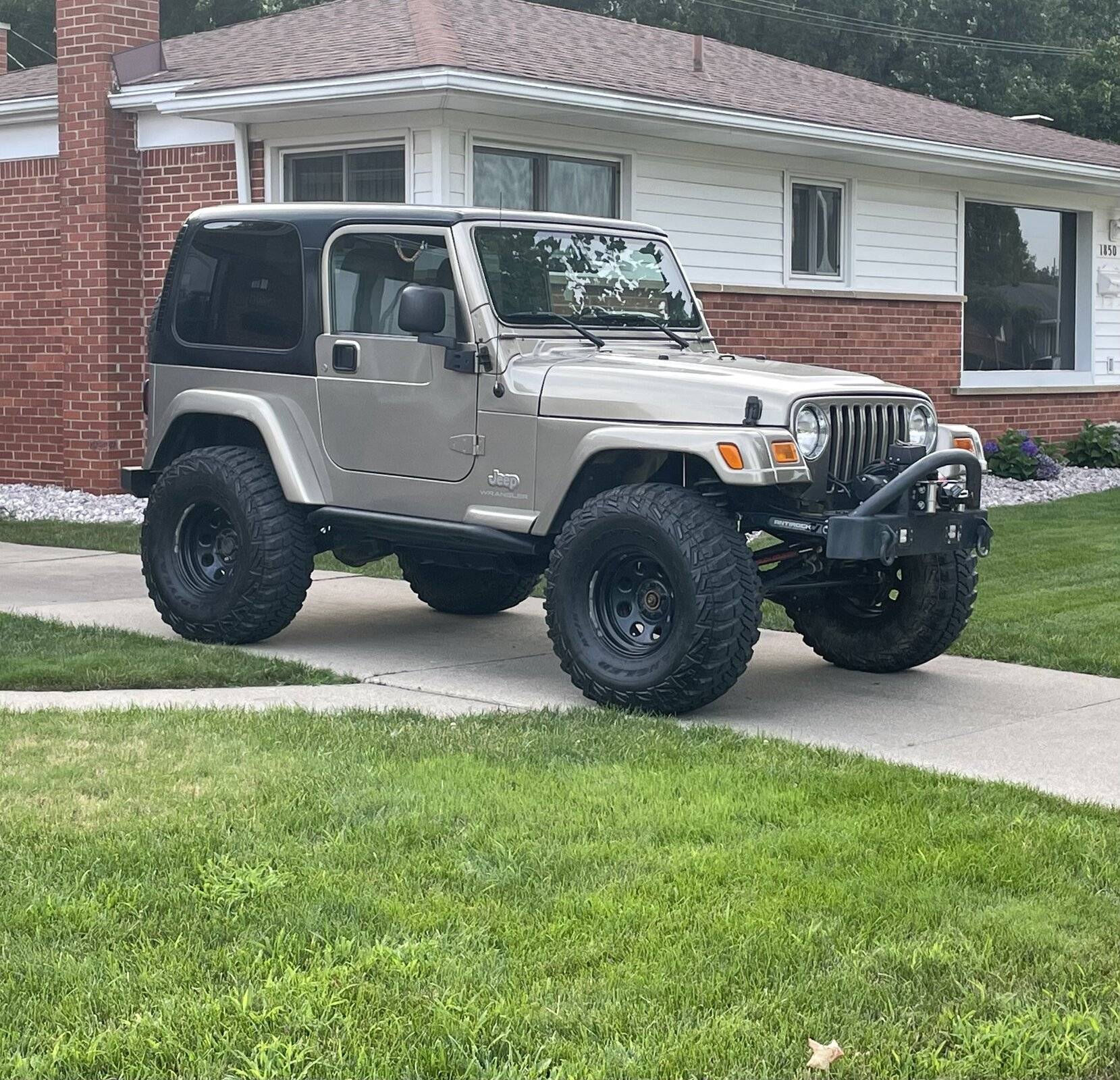 Jeep Wrangler JL New member from Michigan 928C06EF-4187-4BFD-9643-E22E10D7CEB8