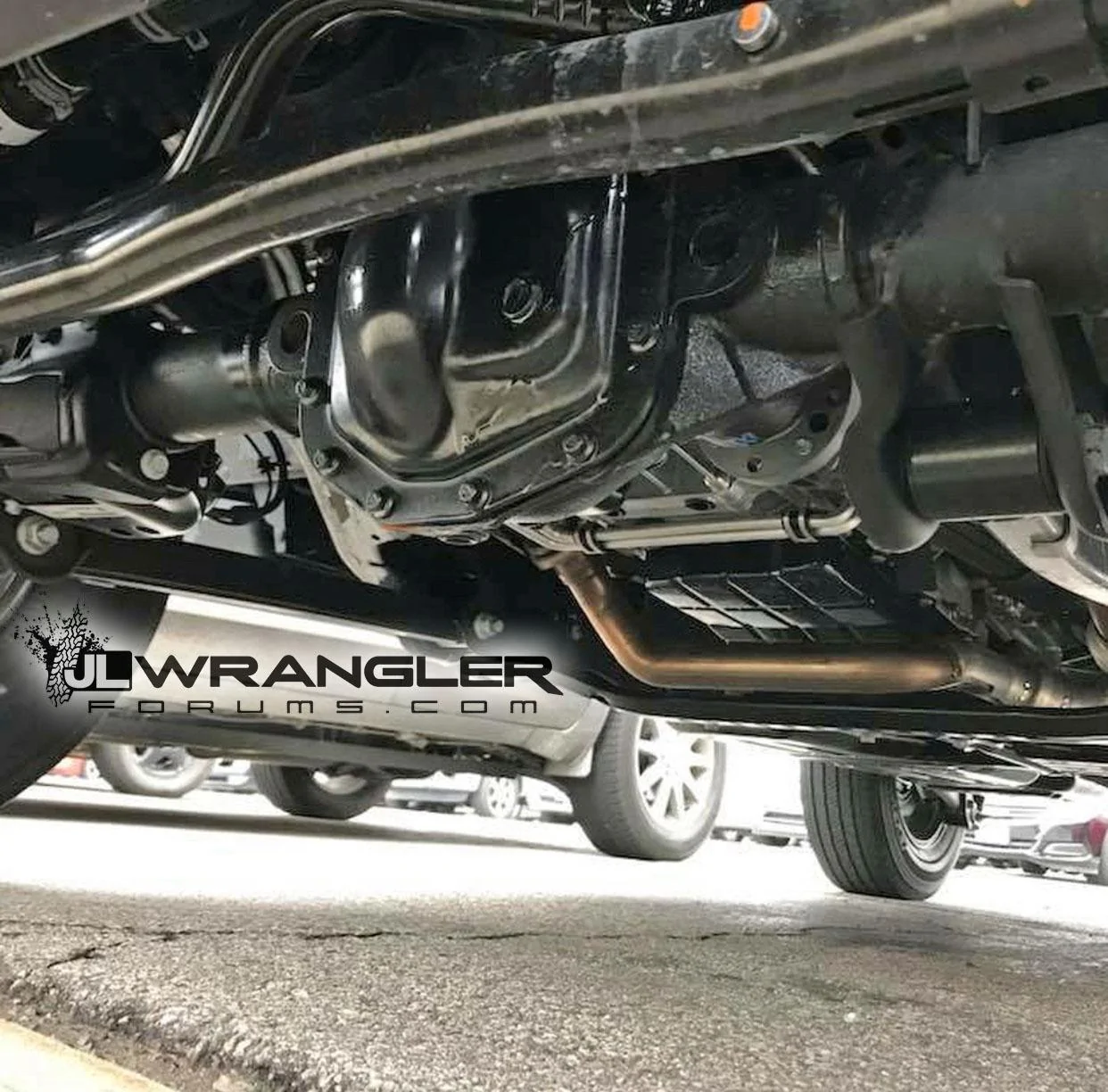 Jeep Wrangler JL JL picture thread black-2018-jeep-wrangler-unlimited-sahara-underbody3