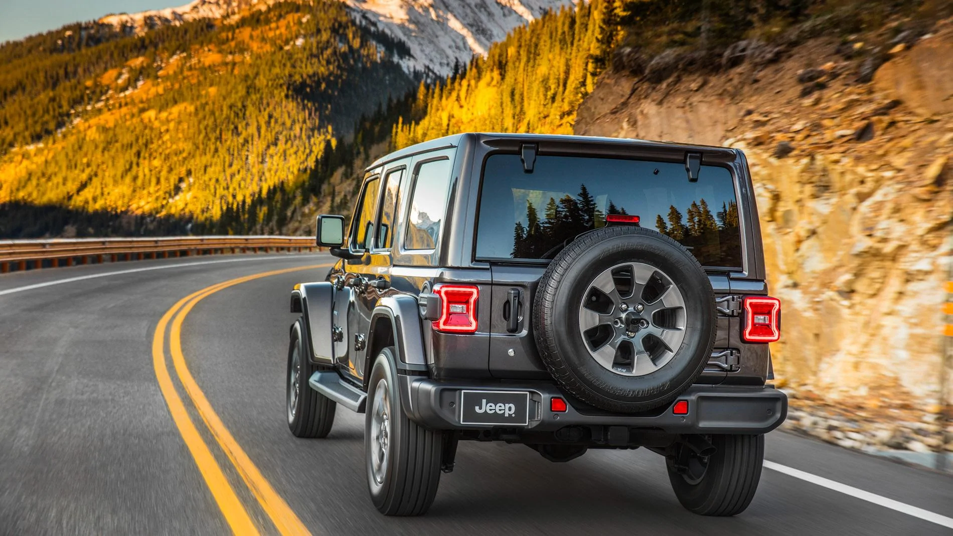 Jeep Wrangler JL GRANITE CRYSTAL METALLIC Wrangler JL Club jp018-028writ8hv51qums8rq5hdkbganlc96-2