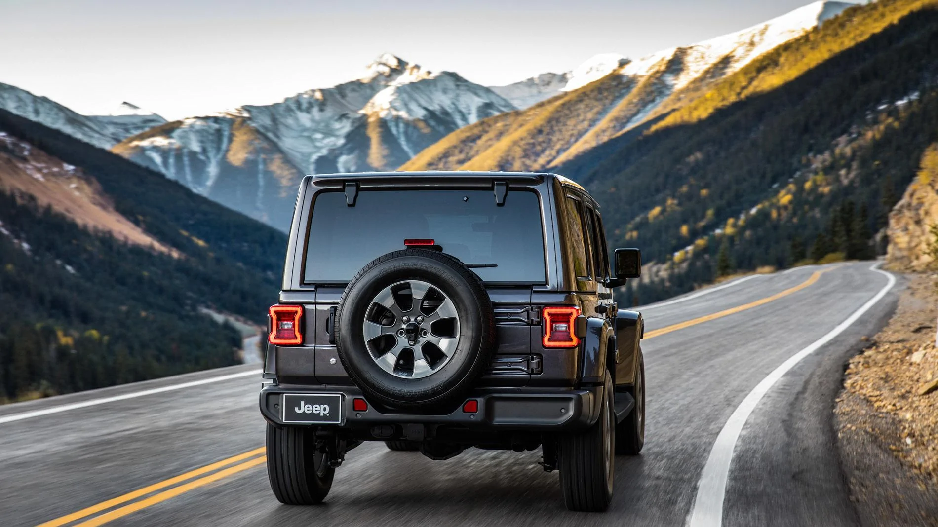 Jeep Wrangler JL GRANITE CRYSTAL METALLIC Wrangler JL Club jp018-032wrst5ogk7llos94m7rkkj0t8jj9c-2