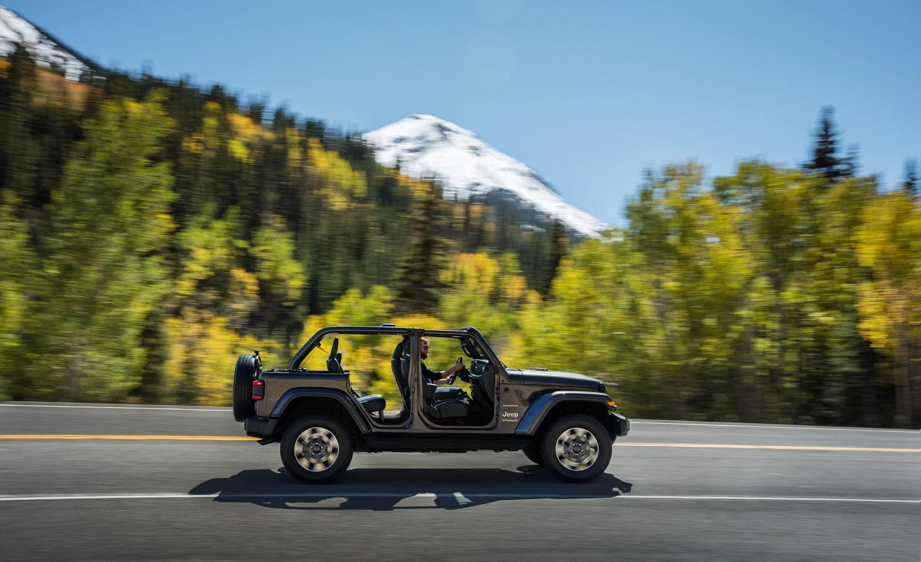 Jeep Wrangler JL GRANITE CRYSTAL METALLIC Wrangler JL Club jp018-041wrkneu7mrdjn9nlledhge61aj4lt-1