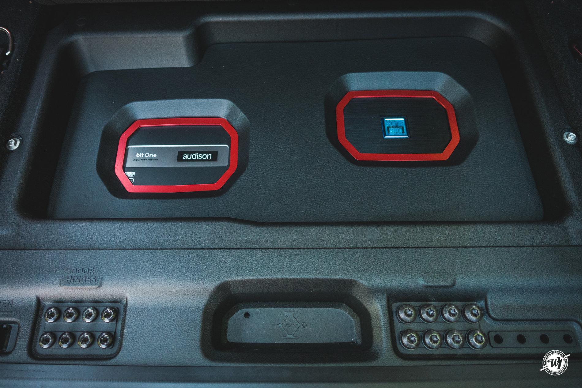 Jeep Wrangler JL Custom Audio Install Complete _WRD9011